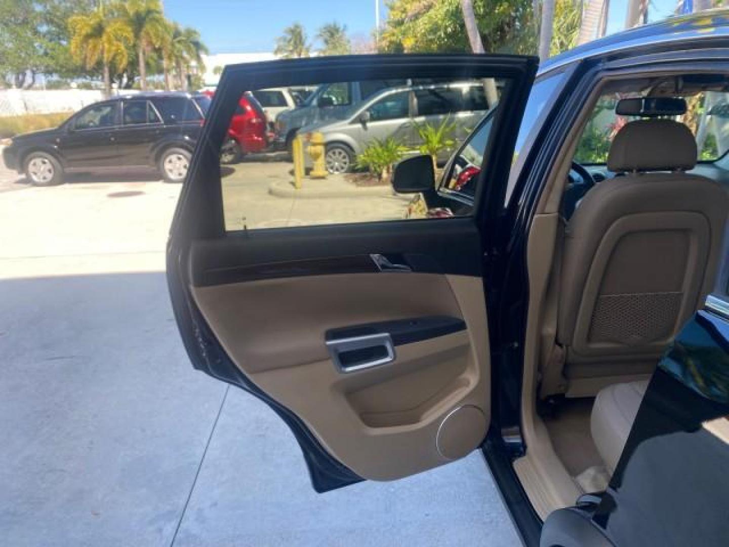 2008 Black Onyx /Tan Saturn VUE XE 1 OWNER FL LOW MILES 56,371 (3GSCL33P28S) with an Ecotec 2.4L 4-Cyl MFI Engine engine, Automatic transmission, located at 4701 North Dixie Hwy, Pompano Beach, FL, 33064, (954) 422-2889, 26.240938, -80.123474 - OUR WEBPAGE FLORIDACARS1.COM HAS OVER 100 PHOTOS AND FREE CARFAX LINK 2008 SATURN VUE XE VIN: 3GSCL33P28S503617 3 G S C L 3 3 P 2 8 S 5 0 3 6 1 7 4 DOOR WAGON/SPORT UTILITY 2.4L I4 F 26 MPG GASOLINE FRONT WHEEL DRIVE Top Features Alloy Wheels Cloth Seats Satellite Radio Ready Basic Features ABS Brak - Photo#13