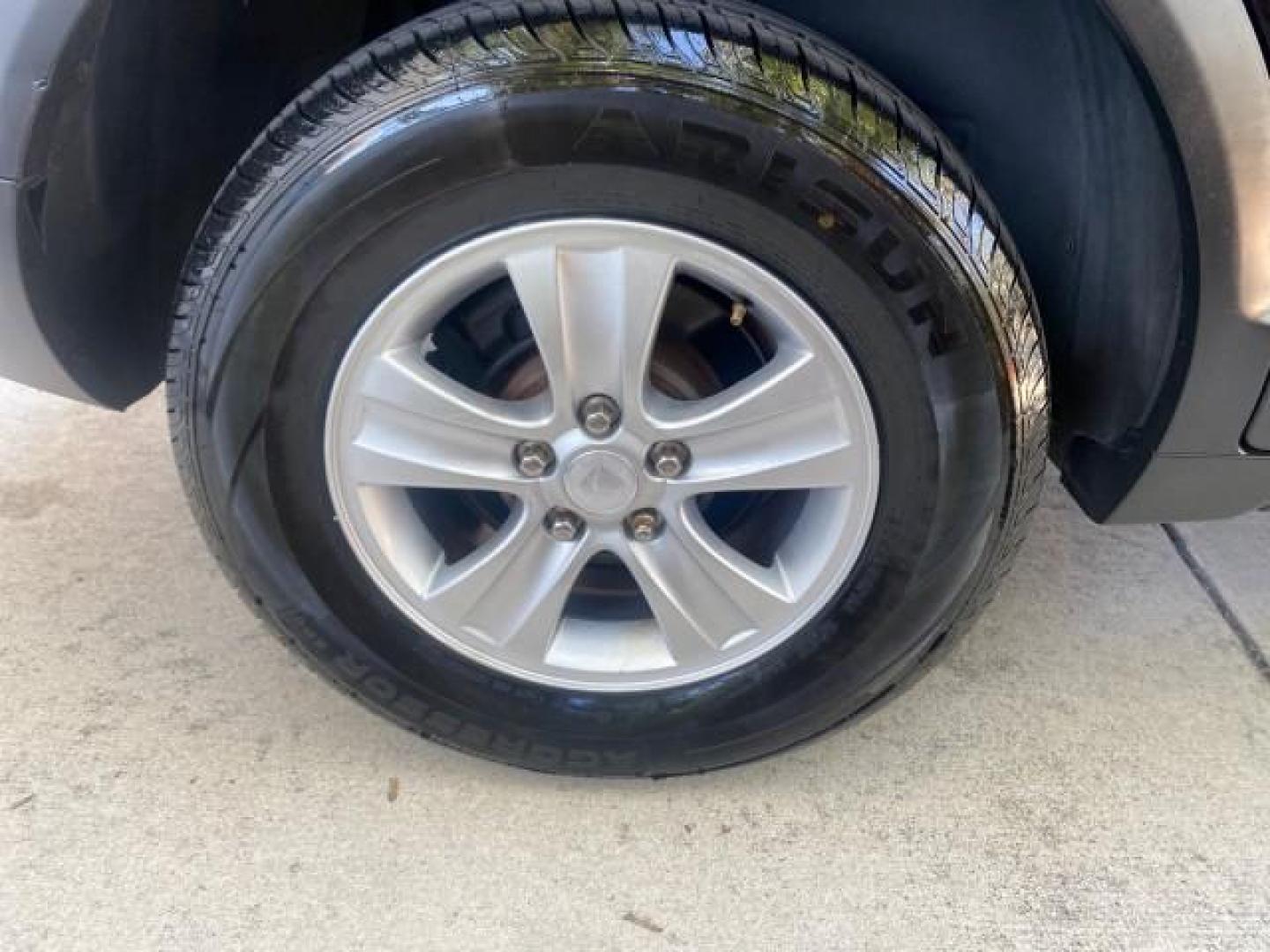 2008 Black Onyx /Tan Saturn VUE XE 1 OWNER FL LOW MILES 56,371 (3GSCL33P28S) with an Ecotec 2.4L 4-Cyl MFI Engine engine, Automatic transmission, located at 4701 North Dixie Hwy, Pompano Beach, FL, 33064, (954) 422-2889, 26.240938, -80.123474 - OUR WEBPAGE FLORIDACARS1.COM HAS OVER 100 PHOTOS AND FREE CARFAX LINK 2008 SATURN VUE XE VIN: 3GSCL33P28S503617 3 G S C L 3 3 P 2 8 S 5 0 3 6 1 7 4 DOOR WAGON/SPORT UTILITY 2.4L I4 F 26 MPG GASOLINE FRONT WHEEL DRIVE Top Features Alloy Wheels Cloth Seats Satellite Radio Ready Basic Features ABS Brak - Photo#84