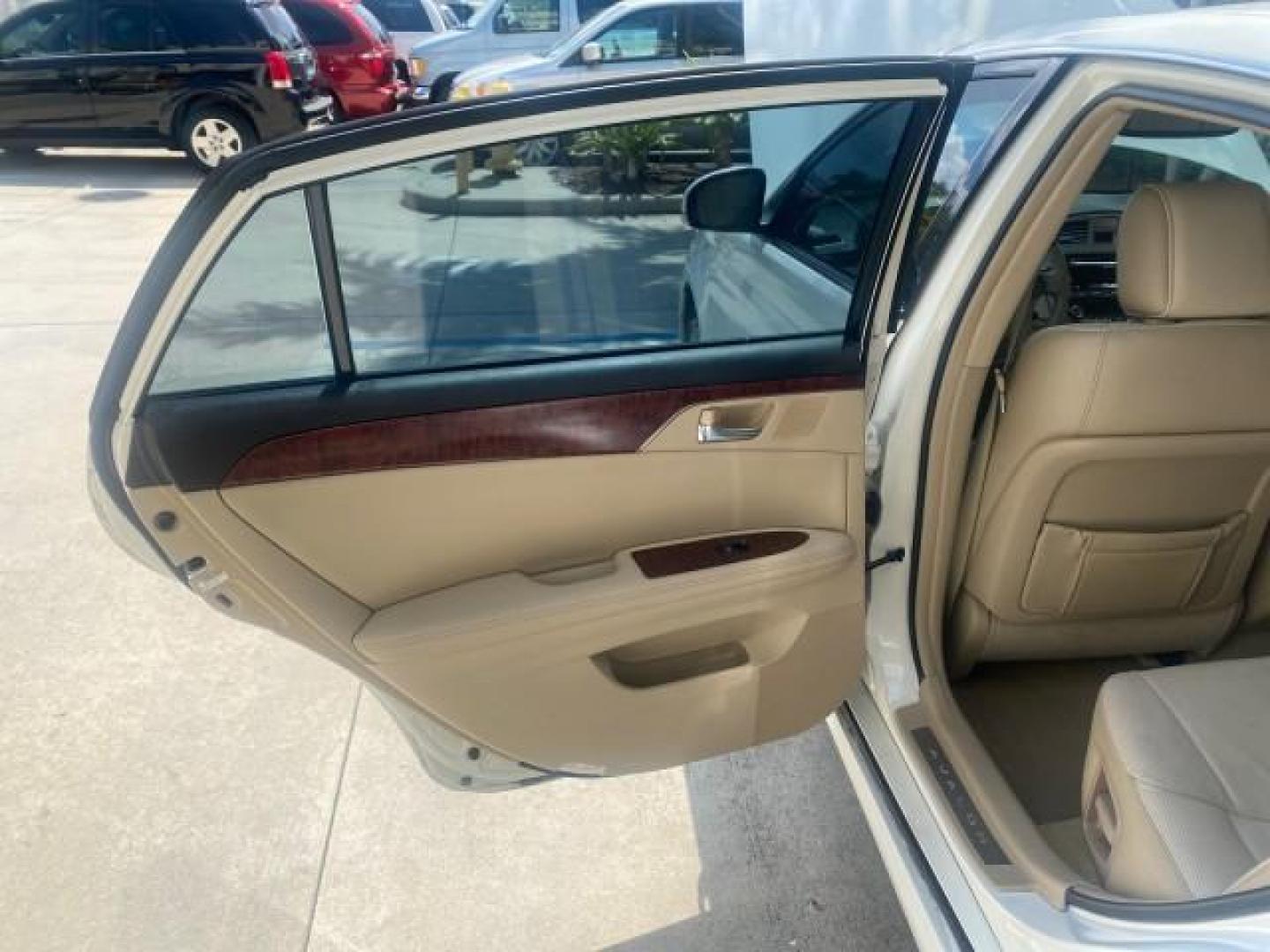 2011 Blizzard Pearl /Ivory Toyota Avalon Sunroof Limited low miles 69,373 1 FL (4T1BK3DB8BU) with an 3.5L DOHC EFI 24-Valve V6 Engine engine, Automatic transmission, located at 4701 North Dixie Hwy, Pompano Beach, FL, 33064, (954) 422-2889, 26.240938, -80.123474 - OUR WEBPAGE FLORIDACARS1.COM HAS OVER 100 PHOTOS AND FREE CARFAX LINK 2011 TOYOTA AVALON LIMITED $ 36,435 NEW VIN: 4T1BK3DB8BU428356 4 T 1 B K 3 D B 8 B U 4 2 8 3 5 6 SEDAN 4 DR 3.5L V6 F DOHC 24V 29 mpg GASOLINE FRONT WHEEL DRIVE Top Features A/C Seat(s) Navigation System Alloy Wheels Power Hatch/D - Photo#13