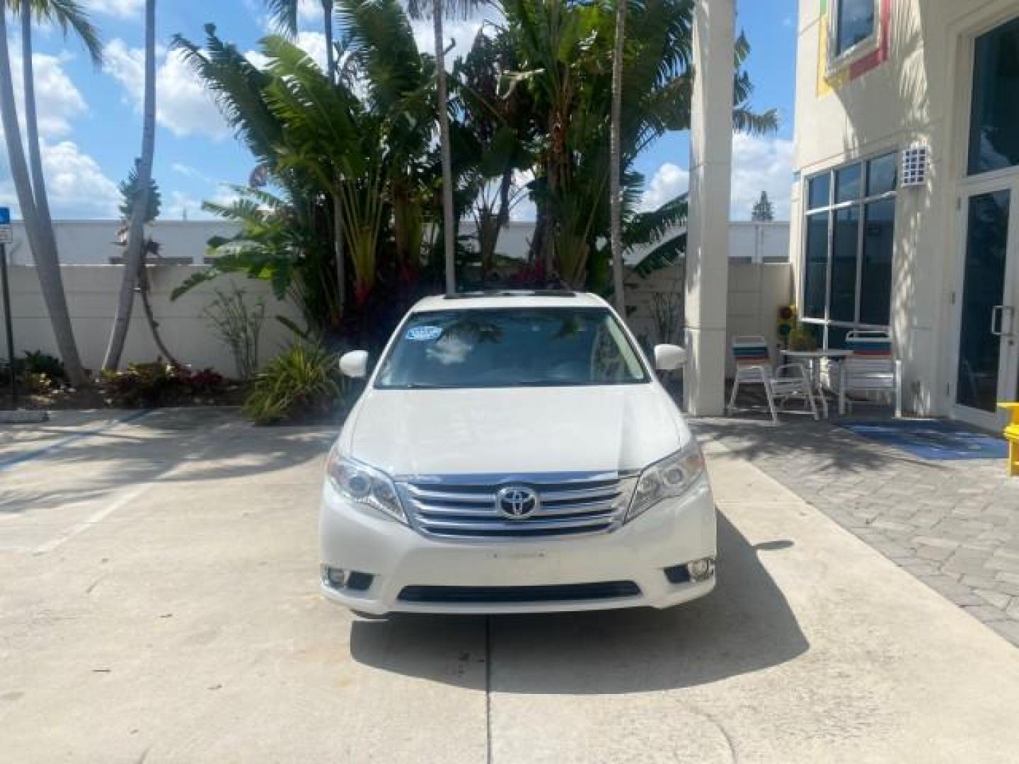 2011 Blizzard Pearl /Ivory Toyota Avalon Sunroof Limited low miles 69,373 1 FL (4T1BK3DB8BU) with an 3.5L DOHC EFI 24-Valve V6 Engine engine, Automatic transmission, located at 4701 North Dixie Hwy, Pompano Beach, FL, 33064, (954) 422-2889, 26.240938, -80.123474 - OUR WEBPAGE FLORIDACARS1.COM HAS OVER 100 PHOTOS AND FREE CARFAX LINK 2011 TOYOTA AVALON LIMITED $ 36,435 NEW VIN: 4T1BK3DB8BU428356 4 T 1 B K 3 D B 8 B U 4 2 8 3 5 6 SEDAN 4 DR 3.5L V6 F DOHC 24V 29 mpg GASOLINE FRONT WHEEL DRIVE Top Features A/C Seat(s) Navigation System Alloy Wheels Power Hatch/D - Photo#2