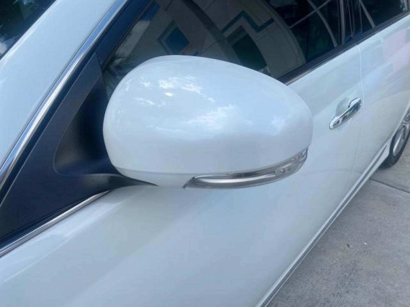 2011 Blizzard Pearl /Ivory Toyota Avalon Sunroof Limited low miles 69,373 1 FL (4T1BK3DB8BU) with an 3.5L DOHC EFI 24-Valve V6 Engine engine, Automatic transmission, located at 4701 North Dixie Hwy, Pompano Beach, FL, 33064, (954) 422-2889, 26.240938, -80.123474 - OUR WEBPAGE FLORIDACARS1.COM HAS OVER 100 PHOTOS AND FREE CARFAX LINK 2011 TOYOTA AVALON LIMITED $ 36,435 NEW VIN: 4T1BK3DB8BU428356 4 T 1 B K 3 D B 8 B U 4 2 8 3 5 6 SEDAN 4 DR 3.5L V6 F DOHC 24V 29 mpg GASOLINE FRONT WHEEL DRIVE Top Features A/C Seat(s) Navigation System Alloy Wheels Power Hatch/D - Photo#29
