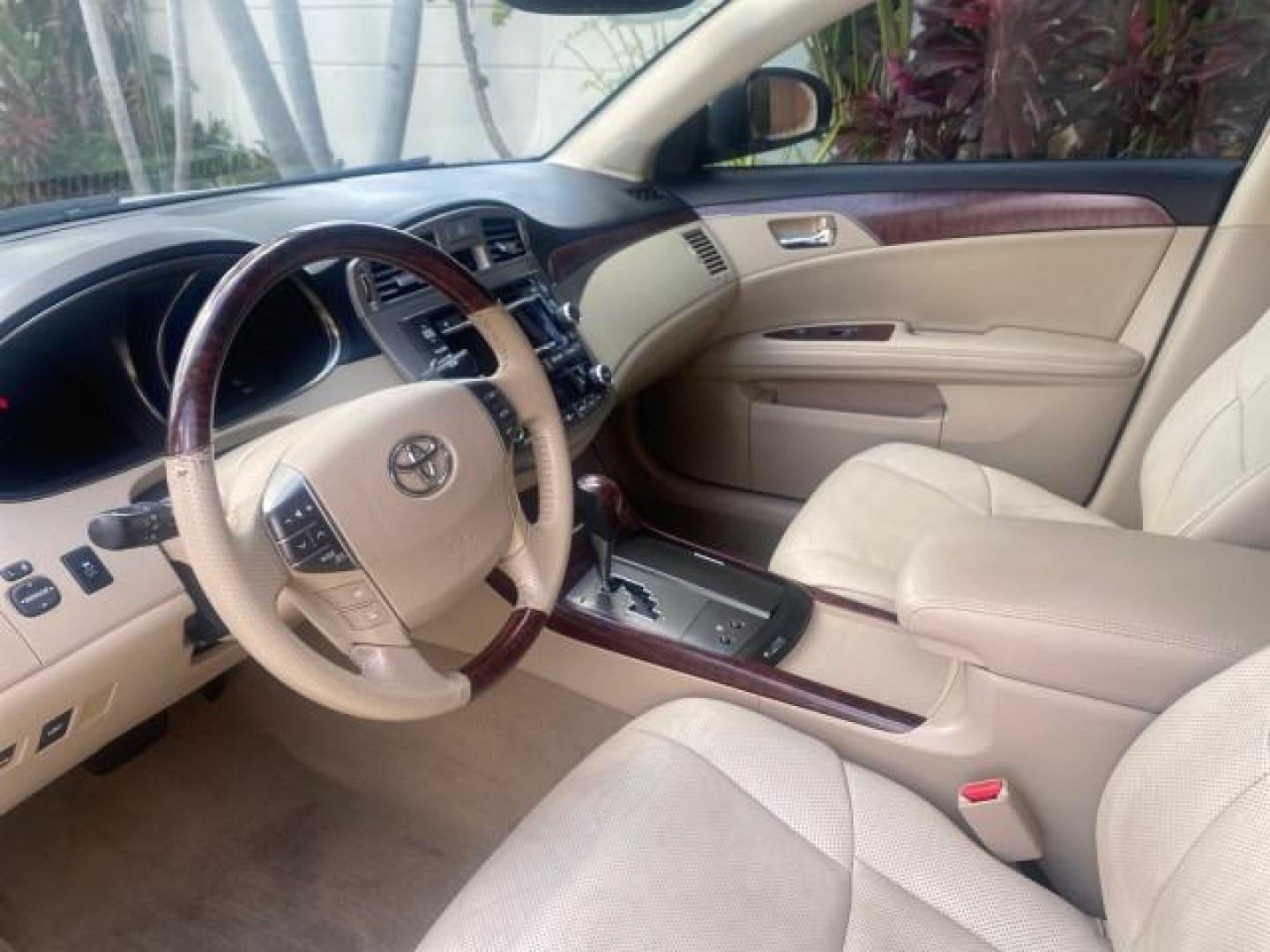 2011 Blizzard Pearl /Ivory Toyota Avalon Sunroof Limited low miles 69,373 1 FL (4T1BK3DB8BU) with an 3.5L DOHC EFI 24-Valve V6 Engine engine, Automatic transmission, located at 4701 North Dixie Hwy, Pompano Beach, FL, 33064, (954) 422-2889, 26.240938, -80.123474 - OUR WEBPAGE FLORIDACARS1.COM HAS OVER 100 PHOTOS AND FREE CARFAX LINK 2011 TOYOTA AVALON LIMITED $ 36,435 NEW VIN: 4T1BK3DB8BU428356 4 T 1 B K 3 D B 8 B U 4 2 8 3 5 6 SEDAN 4 DR 3.5L V6 F DOHC 24V 29 mpg GASOLINE FRONT WHEEL DRIVE Top Features A/C Seat(s) Navigation System Alloy Wheels Power Hatch/D - Photo#35
