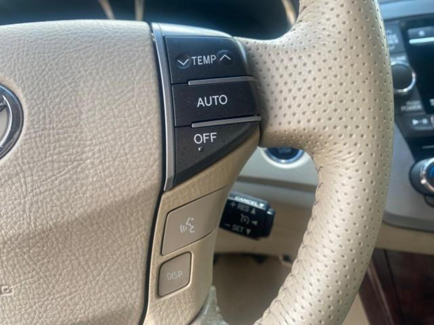 2011 Blizzard Pearl /Ivory Toyota Avalon Sunroof Limited low miles 69,373 1 FL (4T1BK3DB8BU) with an 3.5L DOHC EFI 24-Valve V6 Engine engine, Automatic transmission, located at 4701 North Dixie Hwy, Pompano Beach, FL, 33064, (954) 422-2889, 26.240938, -80.123474 - OUR WEBPAGE FLORIDACARS1.COM HAS OVER 100 PHOTOS AND FREE CARFAX LINK 2011 TOYOTA AVALON LIMITED $ 36,435 NEW VIN: 4T1BK3DB8BU428356 4 T 1 B K 3 D B 8 B U 4 2 8 3 5 6 SEDAN 4 DR 3.5L V6 F DOHC 24V 29 mpg GASOLINE FRONT WHEEL DRIVE Top Features A/C Seat(s) Navigation System Alloy Wheels Power Hatch/D - Photo#38
