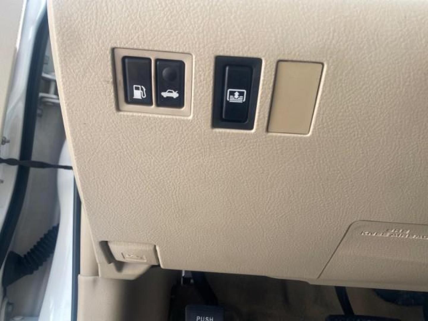 2011 Blizzard Pearl /Ivory Toyota Avalon Sunroof Limited low miles 69,373 1 FL (4T1BK3DB8BU) with an 3.5L DOHC EFI 24-Valve V6 Engine engine, Automatic transmission, located at 4701 North Dixie Hwy, Pompano Beach, FL, 33064, (954) 422-2889, 26.240938, -80.123474 - OUR WEBPAGE FLORIDACARS1.COM HAS OVER 100 PHOTOS AND FREE CARFAX LINK 2011 TOYOTA AVALON LIMITED $ 36,435 NEW VIN: 4T1BK3DB8BU428356 4 T 1 B K 3 D B 8 B U 4 2 8 3 5 6 SEDAN 4 DR 3.5L V6 F DOHC 24V 29 mpg GASOLINE FRONT WHEEL DRIVE Top Features A/C Seat(s) Navigation System Alloy Wheels Power Hatch/D - Photo#42