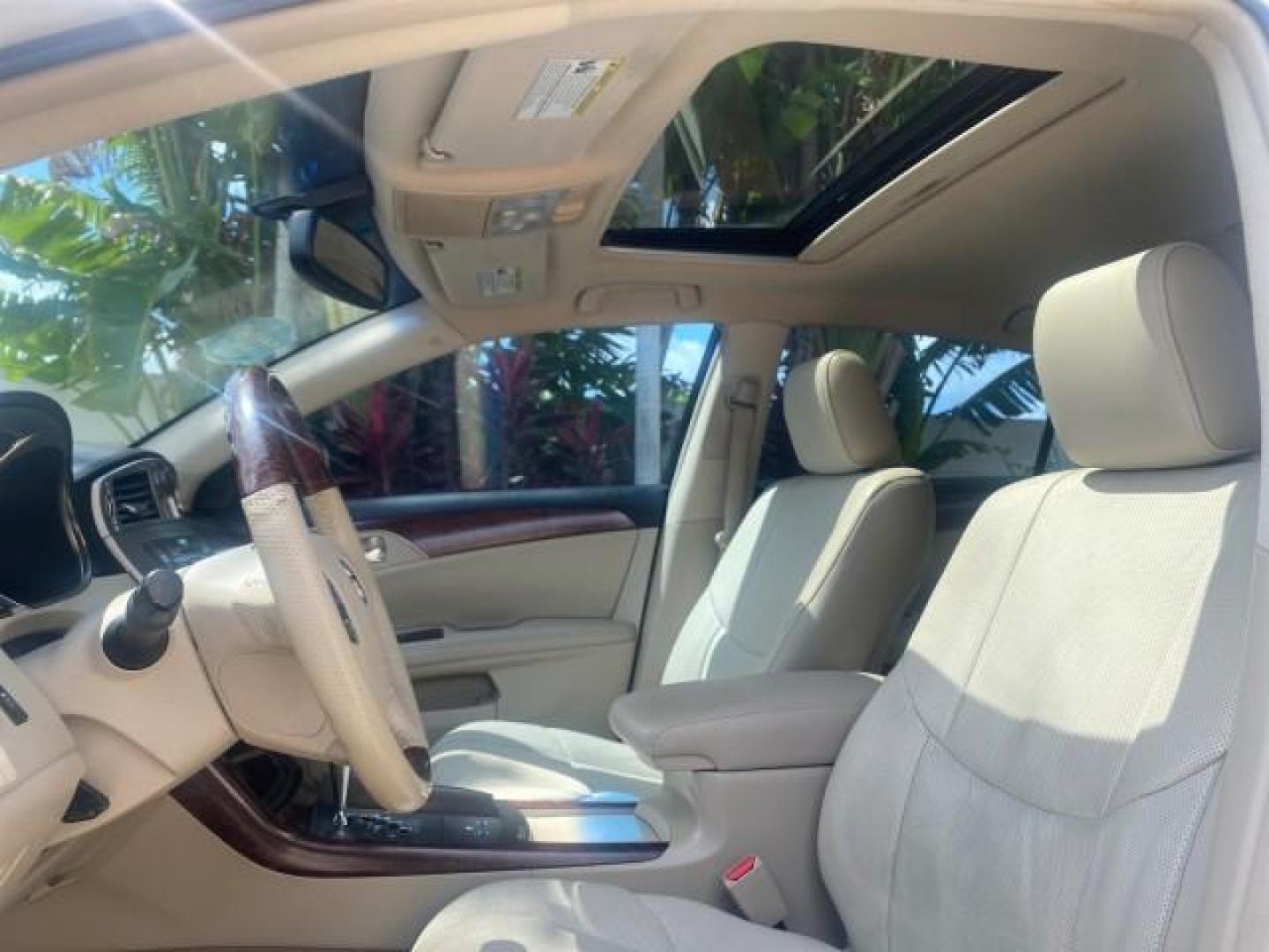 2011 Blizzard Pearl /Ivory Toyota Avalon Sunroof Limited low miles 69,373 1 FL (4T1BK3DB8BU) with an 3.5L DOHC EFI 24-Valve V6 Engine engine, Automatic transmission, located at 4701 North Dixie Hwy, Pompano Beach, FL, 33064, (954) 422-2889, 26.240938, -80.123474 - OUR WEBPAGE FLORIDACARS1.COM HAS OVER 100 PHOTOS AND FREE CARFAX LINK 2011 TOYOTA AVALON LIMITED $ 36,435 NEW VIN: 4T1BK3DB8BU428356 4 T 1 B K 3 D B 8 B U 4 2 8 3 5 6 SEDAN 4 DR 3.5L V6 F DOHC 24V 29 mpg GASOLINE FRONT WHEEL DRIVE Top Features A/C Seat(s) Navigation System Alloy Wheels Power Hatch/D - Photo#55