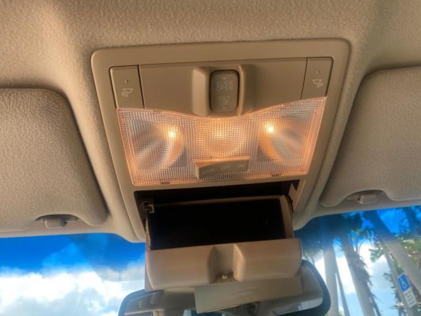 2011 Blizzard Pearl /Ivory Toyota Avalon Sunroof Limited low miles 69,373 1 FL (4T1BK3DB8BU) with an 3.5L DOHC EFI 24-Valve V6 Engine engine, Automatic transmission, located at 4701 North Dixie Hwy, Pompano Beach, FL, 33064, (954) 422-2889, 26.240938, -80.123474 - OUR WEBPAGE FLORIDACARS1.COM HAS OVER 100 PHOTOS AND FREE CARFAX LINK 2011 TOYOTA AVALON LIMITED $ 36,435 NEW VIN: 4T1BK3DB8BU428356 4 T 1 B K 3 D B 8 B U 4 2 8 3 5 6 SEDAN 4 DR 3.5L V6 F DOHC 24V 29 mpg GASOLINE FRONT WHEEL DRIVE Top Features A/C Seat(s) Navigation System Alloy Wheels Power Hatch/D - Photo#63