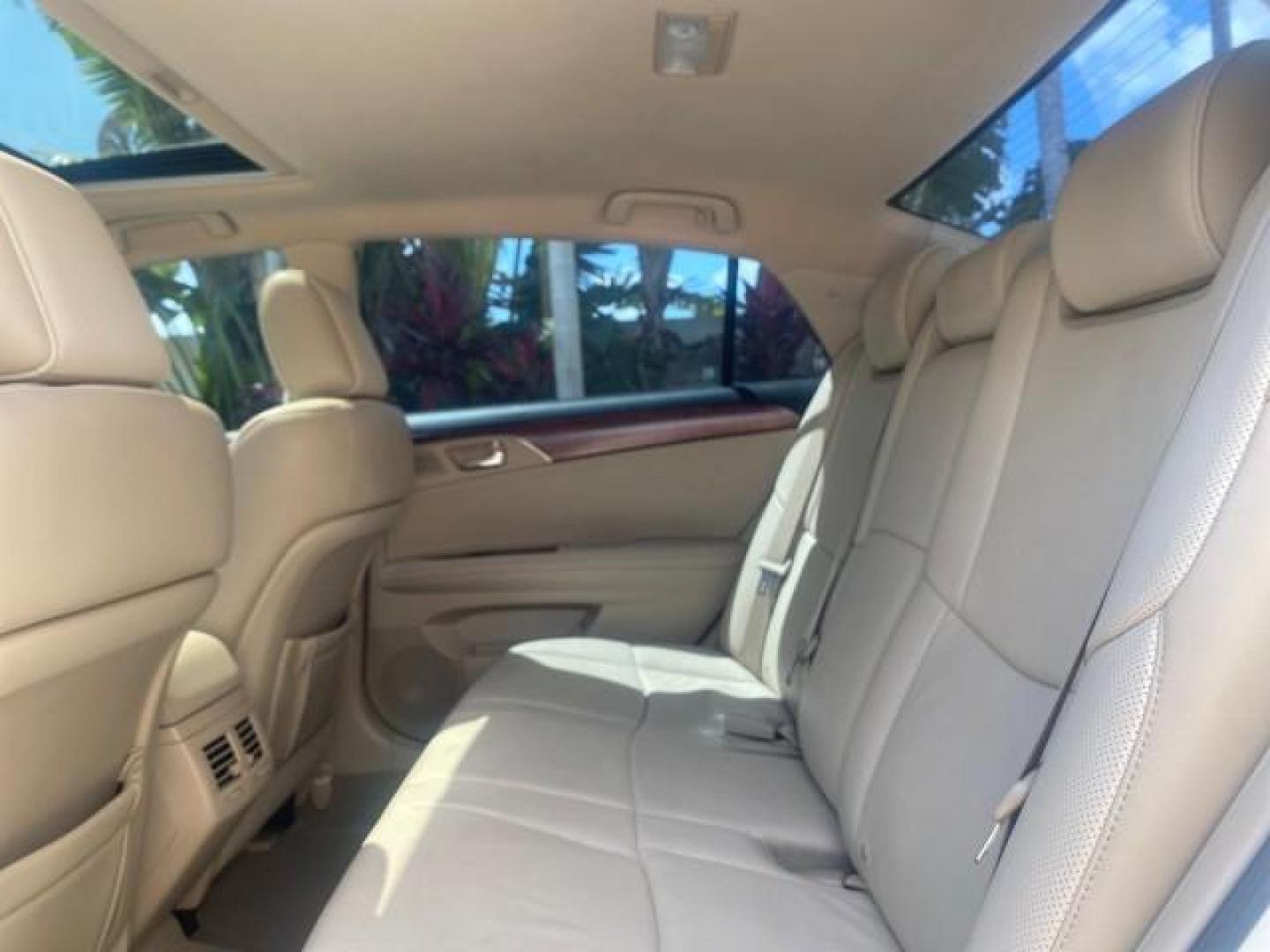 2011 Blizzard Pearl /Ivory Toyota Avalon Sunroof Limited low miles 69,373 1 FL (4T1BK3DB8BU) with an 3.5L DOHC EFI 24-Valve V6 Engine engine, Automatic transmission, located at 4701 North Dixie Hwy, Pompano Beach, FL, 33064, (954) 422-2889, 26.240938, -80.123474 - OUR WEBPAGE FLORIDACARS1.COM HAS OVER 100 PHOTOS AND FREE CARFAX LINK 2011 TOYOTA AVALON LIMITED $ 36,435 NEW VIN: 4T1BK3DB8BU428356 4 T 1 B K 3 D B 8 B U 4 2 8 3 5 6 SEDAN 4 DR 3.5L V6 F DOHC 24V 29 mpg GASOLINE FRONT WHEEL DRIVE Top Features A/C Seat(s) Navigation System Alloy Wheels Power Hatch/D - Photo#70