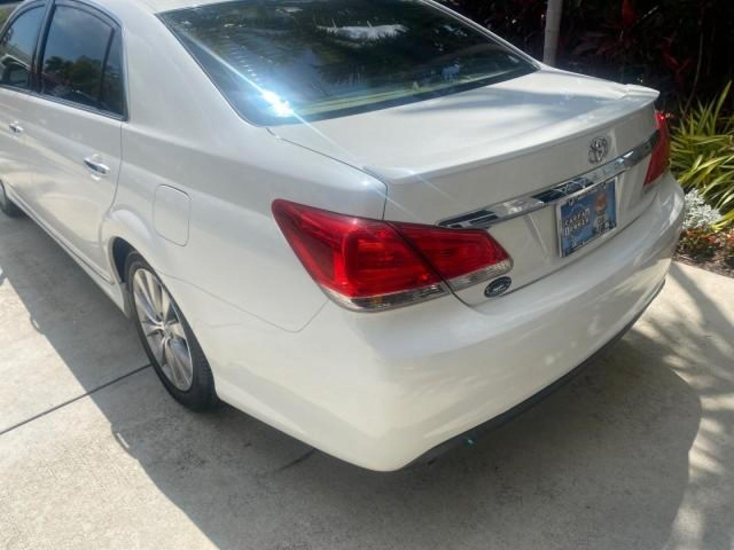 2011 Blizzard Pearl /Ivory Toyota Avalon Sunroof Limited low miles 69,373 1 FL (4T1BK3DB8BU) with an 3.5L DOHC EFI 24-Valve V6 Engine engine, Automatic transmission, located at 4701 North Dixie Hwy, Pompano Beach, FL, 33064, (954) 422-2889, 26.240938, -80.123474 - OUR WEBPAGE FLORIDACARS1.COM HAS OVER 100 PHOTOS AND FREE CARFAX LINK 2011 TOYOTA AVALON LIMITED $ 36,435 NEW VIN: 4T1BK3DB8BU428356 4 T 1 B K 3 D B 8 B U 4 2 8 3 5 6 SEDAN 4 DR 3.5L V6 F DOHC 24V 29 mpg GASOLINE FRONT WHEEL DRIVE Top Features A/C Seat(s) Navigation System Alloy Wheels Power Hatch/D - Photo#79