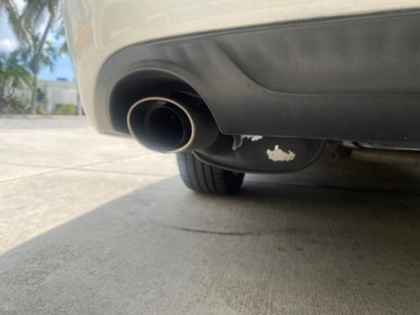 2011 Blizzard Pearl /Ivory Toyota Avalon Sunroof Limited low miles 69,373 1 FL (4T1BK3DB8BU) with an 3.5L DOHC EFI 24-Valve V6 Engine engine, Automatic transmission, located at 4701 North Dixie Hwy, Pompano Beach, FL, 33064, (954) 422-2889, 26.240938, -80.123474 - OUR WEBPAGE FLORIDACARS1.COM HAS OVER 100 PHOTOS AND FREE CARFAX LINK 2011 TOYOTA AVALON LIMITED $ 36,435 NEW VIN: 4T1BK3DB8BU428356 4 T 1 B K 3 D B 8 B U 4 2 8 3 5 6 SEDAN 4 DR 3.5L V6 F DOHC 24V 29 mpg GASOLINE FRONT WHEEL DRIVE Top Features A/C Seat(s) Navigation System Alloy Wheels Power Hatch/D - Photo#85