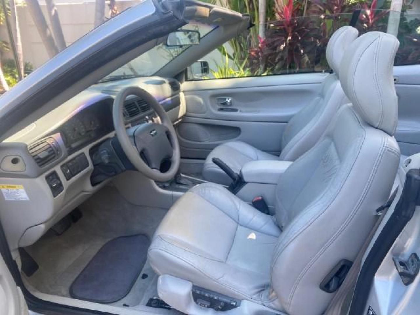 2004 Silver Metallic /Silver Volvo C70 LOW MILES 38,659 LT TURBO (YV1NC63D94J) with an 2.4L DOHC All-Alloy Turbocharged I5 Engine engine, Automatic transmission, located at 4701 North Dixie Hwy, Pompano Beach, FL, 33064, (954) 422-2889, 26.240938, -80.123474 - OUR WEBPAGE FLORIDACARS1.COM HAS OVER 100 PHOTOS AND FREE CARFAX LINK 2004 VOLVO C70 LPT VIN: YV1NC63D94J047469 Y V 1 N C 6 3 D 9 4 J 0 4 7 4 6 9 CONVERTIBLE 2.4L I5 F LT TURBO 27 MPG GASOLINE FRONT WHEEL DRIVE Top Features Front Seat Heaters Leather Seats Memory Seat(s) Turbo Charged Engine Basic F - Photo#31