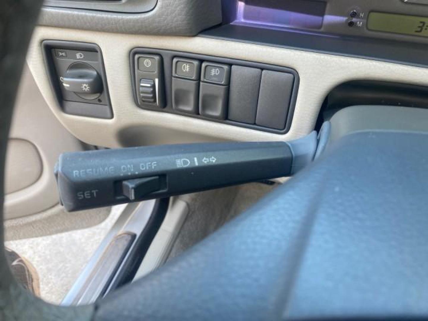 2004 Silver Metallic /Silver Volvo C70 LOW MILES 38,659 LT TURBO (YV1NC63D94J) with an 2.4L DOHC All-Alloy Turbocharged I5 Engine engine, Automatic transmission, located at 4701 North Dixie Hwy, Pompano Beach, FL, 33064, (954) 422-2889, 26.240938, -80.123474 - OUR WEBPAGE FLORIDACARS1.COM HAS OVER 100 PHOTOS AND FREE CARFAX LINK 2004 VOLVO C70 LPT VIN: YV1NC63D94J047469 Y V 1 N C 6 3 D 9 4 J 0 4 7 4 6 9 CONVERTIBLE 2.4L I5 F LT TURBO 27 MPG GASOLINE FRONT WHEEL DRIVE Top Features Front Seat Heaters Leather Seats Memory Seat(s) Turbo Charged Engine Basic F - Photo#35