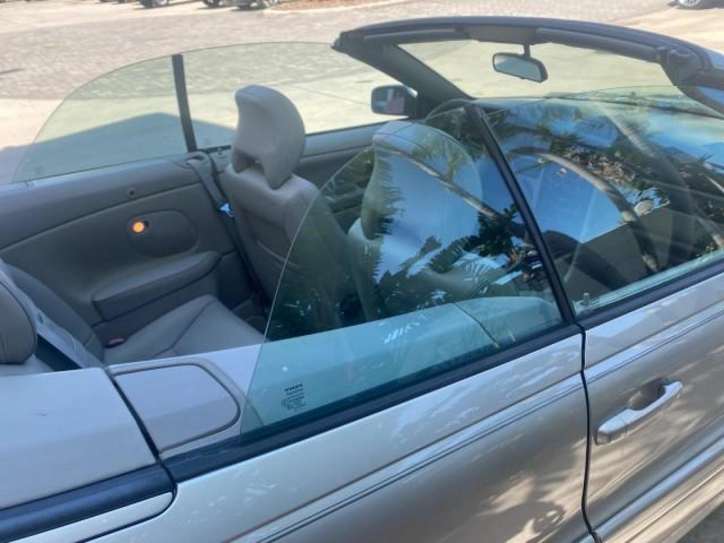 2004 Silver Metallic /Silver Volvo C70 LOW MILES 38,659 LT TURBO (YV1NC63D94J) with an 2.4L DOHC All-Alloy Turbocharged I5 Engine engine, Automatic transmission, located at 4701 North Dixie Hwy, Pompano Beach, FL, 33064, (954) 422-2889, 26.240938, -80.123474 - OUR WEBPAGE FLORIDACARS1.COM HAS OVER 100 PHOTOS AND FREE CARFAX LINK 2004 VOLVO C70 LPT VIN: YV1NC63D94J047469 Y V 1 N C 6 3 D 9 4 J 0 4 7 4 6 9 CONVERTIBLE 2.4L I5 F LT TURBO 27 MPG GASOLINE FRONT WHEEL DRIVE Top Features Front Seat Heaters Leather Seats Memory Seat(s) Turbo Charged Engine Basic F - Photo#78