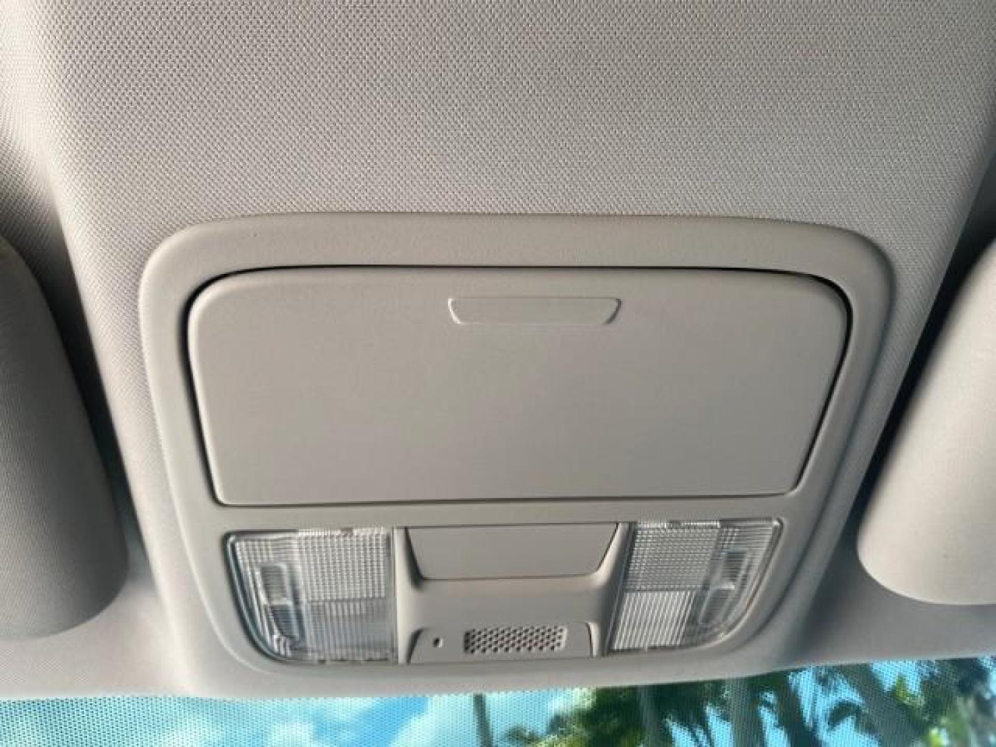 2007 Taffeta White /Gray Honda CR-V LX FL LOW MILES 49,810 (JHLRE38347C) with an 2.4L 4-Cyl Engine engine, Automatic transmission, located at 4701 North Dixie Hwy, Pompano Beach, FL, 33064, (954) 422-2889, 26.240938, -80.123474 - OUR WEBPAGE FLORIDACARS1.COM HAS OVER 100 PHOTOS AND FREE CARFAX LINK 2007 HONDA CR-V LX VIN: JHLRE38347C018084 J H L R E 3 8 3 4 7 C 0 1 8 0 8 4 4 DOOR WAGON/SPORT UTILITY 2.4L I4 F DOHC 16V 30 MPG GASOLINE FRONT WHEEL DRIVE Top Features Cloth Seats Basic Features ABS Brakes Auxiliary Audio Input P - Photo#52