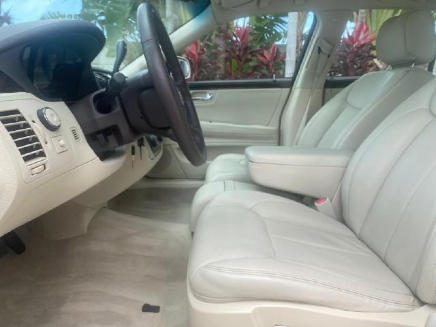 2008 White Diamond Tricoat /Light Linen Cadillac DTS 1 OWNER LOW MILES 30,516 (1G6KD57YX8U) with an Northstar 4.6L DOHC V8 Engine engine, Automatic transmission, located at 4701 North Dixie Hwy, Pompano Beach, FL, 33064, (954) 422-2889, 26.240938, -80.123474 - OUR WEBPAGE FLORIDACARS1.COM HAS OVER 100 PHOTOS AND FREE CARFAX LINK 2008 CADILLAC DTS 1SB VIN: 1G6KD57YX8U144247 1 G 6 K D 5 7 Y X 8 U 1 4 4 2 4 7 SEDAN 4 DR 4.6L V8 F GASOLINE FRONT WHEEL DRIVE Top Features A/C Seat(s) Leather Seats Alloy Wheels Memory Seat(s) BOSE Sound System Parking Sensors Bl - Photo#29