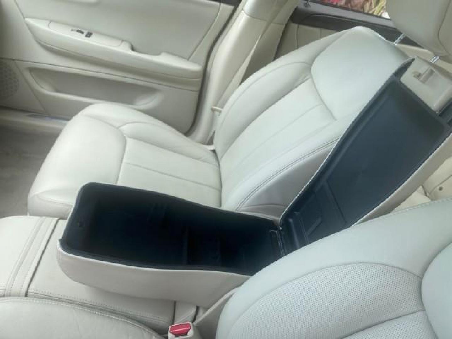2008 White Diamond Tricoat /Light Linen Cadillac DTS 1 OWNER LOW MILES 30,516 (1G6KD57YX8U) with an Northstar 4.6L DOHC V8 Engine engine, Automatic transmission, located at 4701 North Dixie Hwy, Pompano Beach, FL, 33064, (954) 422-2889, 26.240938, -80.123474 - OUR WEBPAGE FLORIDACARS1.COM HAS OVER 100 PHOTOS AND FREE CARFAX LINK 2008 CADILLAC DTS 1SB VIN: 1G6KD57YX8U144247 1 G 6 K D 5 7 Y X 8 U 1 4 4 2 4 7 SEDAN 4 DR 4.6L V8 F GASOLINE FRONT WHEEL DRIVE Top Features A/C Seat(s) Leather Seats Alloy Wheels Memory Seat(s) BOSE Sound System Parking Sensors Bl - Photo#51