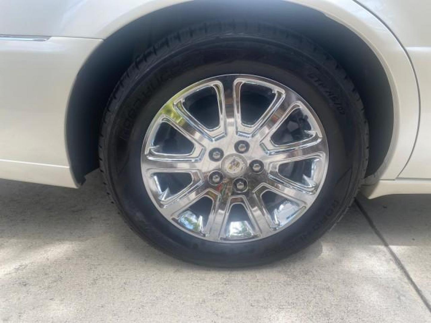 2008 White Diamond Tricoat /Light Linen Cadillac DTS 1 OWNER LOW MILES 30,516 (1G6KD57YX8U) with an Northstar 4.6L DOHC V8 Engine engine, Automatic transmission, located at 4701 North Dixie Hwy, Pompano Beach, FL, 33064, (954) 422-2889, 26.240938, -80.123474 - OUR WEBPAGE FLORIDACARS1.COM HAS OVER 100 PHOTOS AND FREE CARFAX LINK 2008 CADILLAC DTS 1SB VIN: 1G6KD57YX8U144247 1 G 6 K D 5 7 Y X 8 U 1 4 4 2 4 7 SEDAN 4 DR 4.6L V8 F GASOLINE FRONT WHEEL DRIVE Top Features A/C Seat(s) Leather Seats Alloy Wheels Memory Seat(s) BOSE Sound System Parking Sensors Bl - Photo#77