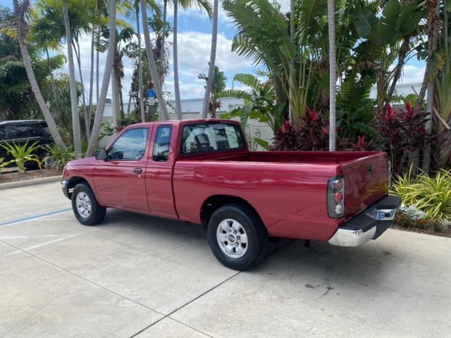 1998 Cheyenne Red (Met) /Gray Nissan Frontier 2WD XE XCAB 5 SPD LOW MILES 69,333 (1N6DD26S8WC) with an 2.4L DOHC SFI 16-Valve 4-Cyl Engine engine, Manual transmission, located at 4701 North Dixie Hwy, Pompano Beach, FL, 33064, (954) 422-2889, 26.240938, -80.123474 - OUR WEBPAGE FLORIDACARS1.COM HAS OVER 100 PHOTOS AND FREE CARFAX LINK 1998 NISSAN FRONTIER XE VIN: 1N6DD26S8WC390232 1 N 6 D D 2 6 S 8 W C 3 9 0 2 3 2 CLUB CAB PICKUP 2.4L I4 F GASOLINE REAR WHEEL DRIVE Top Features Alloy Wheels Cloth Seats Basic Features ABS Brakes AM/FM Stereo Air Conditioning Man - Photo#5