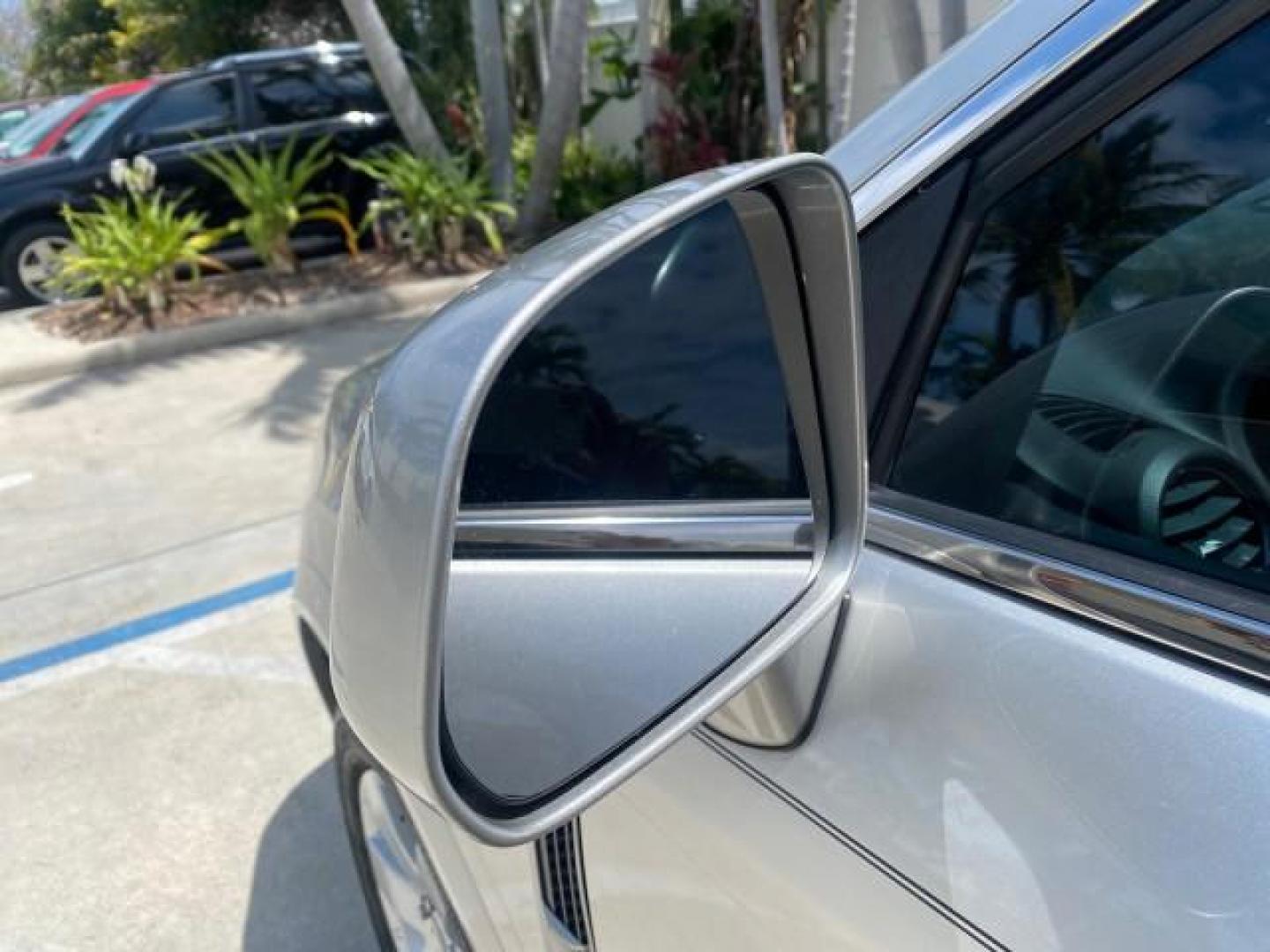 2008 Silver Pearl /Gray Saturn VUE XR FL LOW MILES 24,084 (3GSCL53718S) with an 3.6L V6 SFI Engine engine, Automatic transmission, located at 4701 North Dixie Hwy, Pompano Beach, FL, 33064, (954) 422-2889, 26.240938, -80.123474 - OUR WEBPAGE FLORIDACARS1.COM HAS OVER 100 PHOTOS AND FREE CARFAX LINK 2008 SATURN VUE XR VIN: 3GSCL53718S634338 3 G S C L 5 3 7 1 8 S 6 3 4 3 3 8 4 DOOR WAGON/SPORT UTILITY 3.6L V6 F GASOLINE FRONT WHEEL DRIVE Top Features Alloy Wheels Cloth Seats Preferred Package Satellite Radio Ready Basic Featur - Photo#28