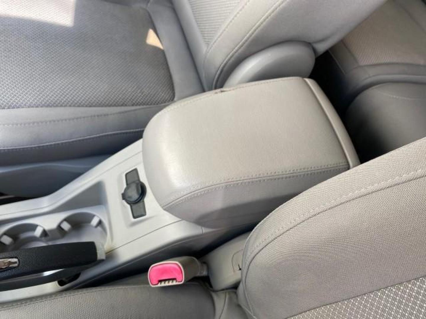 2008 Silver Pearl /Gray Saturn VUE XR FL LOW MILES 24,084 (3GSCL53718S) with an 3.6L V6 SFI Engine engine, Automatic transmission, located at 4701 North Dixie Hwy, Pompano Beach, FL, 33064, (954) 422-2889, 26.240938, -80.123474 - OUR WEBPAGE FLORIDACARS1.COM HAS OVER 100 PHOTOS AND FREE CARFAX LINK 2008 SATURN VUE XR VIN: 3GSCL53718S634338 3 G S C L 5 3 7 1 8 S 6 3 4 3 3 8 4 DOOR WAGON/SPORT UTILITY 3.6L V6 F GASOLINE FRONT WHEEL DRIVE Top Features Alloy Wheels Cloth Seats Preferred Package Satellite Radio Ready Basic Featur - Photo#49