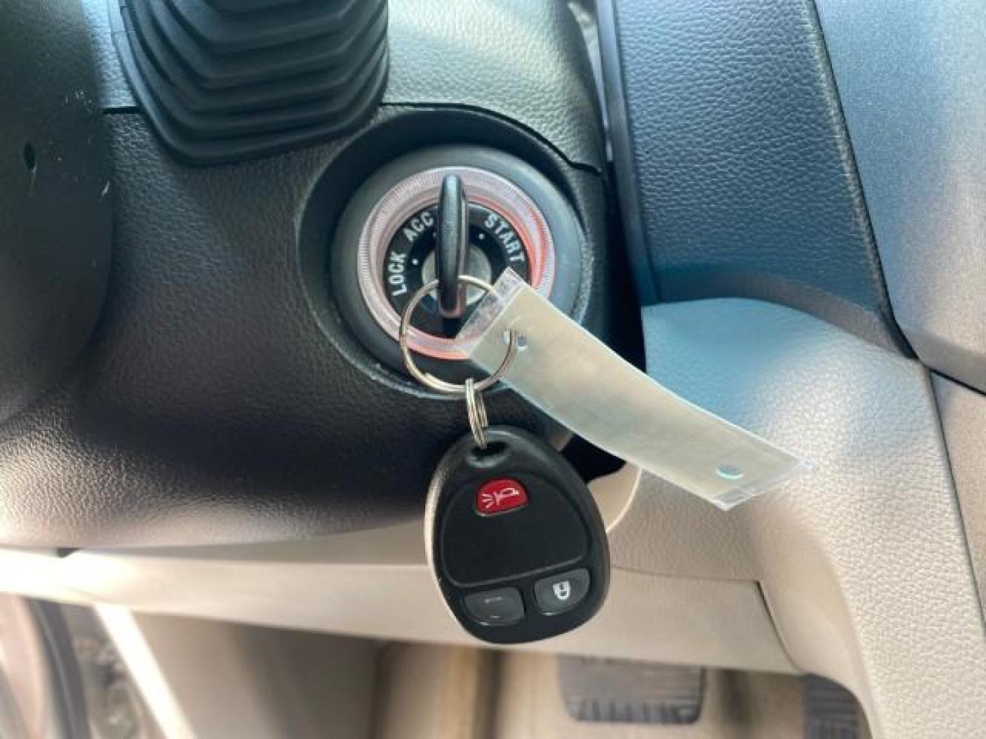 2008 Silver Pearl /Gray Saturn VUE XR FL LOW MILES 24,084 (3GSCL53718S) with an 3.6L V6 SFI Engine engine, Automatic transmission, located at 4701 North Dixie Hwy, Pompano Beach, FL, 33064, (954) 422-2889, 26.240938, -80.123474 - OUR WEBPAGE FLORIDACARS1.COM HAS OVER 100 PHOTOS AND FREE CARFAX LINK 2008 SATURN VUE XR VIN: 3GSCL53718S634338 3 G S C L 5 3 7 1 8 S 6 3 4 3 3 8 4 DOOR WAGON/SPORT UTILITY 3.6L V6 F GASOLINE FRONT WHEEL DRIVE Top Features Alloy Wheels Cloth Seats Preferred Package Satellite Radio Ready Basic Featur - Photo#58
