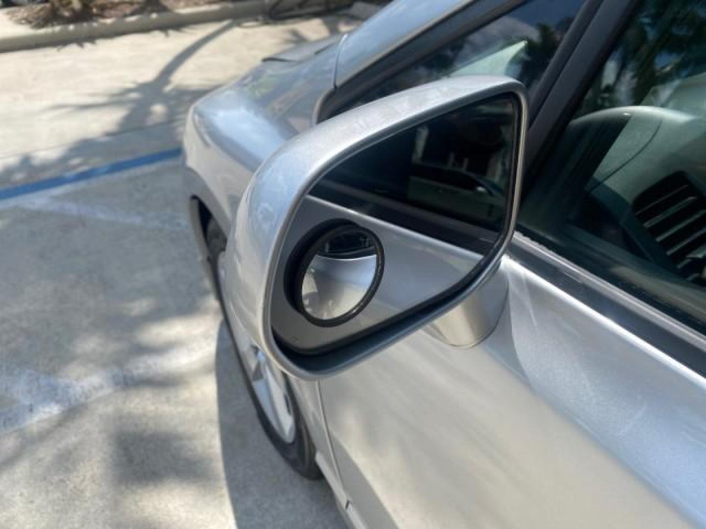 2009 Alabaster Silver Metallic /Black Honda Civic Sdn 1 OWNER FL LOW MILES 36,489 LX-S (2HGFA16609H) with an 1.8L SOHC MPFI 16-Valve i-VTEC I4 Engine engine, Automatic transmission, located at 4701 North Dixie Hwy, Pompano Beach, FL, 33064, (954) 422-2889, 26.240938, -80.123474 - OUR WEBPAGE FLORIDACARS1.COM HAS OVER 100 PHOTOS AND FREE CARFAX LINK 2009 HONDA CIVIC LX-S 36 MPG VIN: 2HGFA16609H342129 2 H G F A 1 6 6 0 9 H 3 4 2 1 2 9 SEDAN 4 DR 1.8L I4 F SOHC 16V GASOLINE FRONT WHEEL DRIVE Top Features Alloy Wheels Cloth Seats Basic Features ABS Brakes Auxiliary Audio Input P - Photo#28
