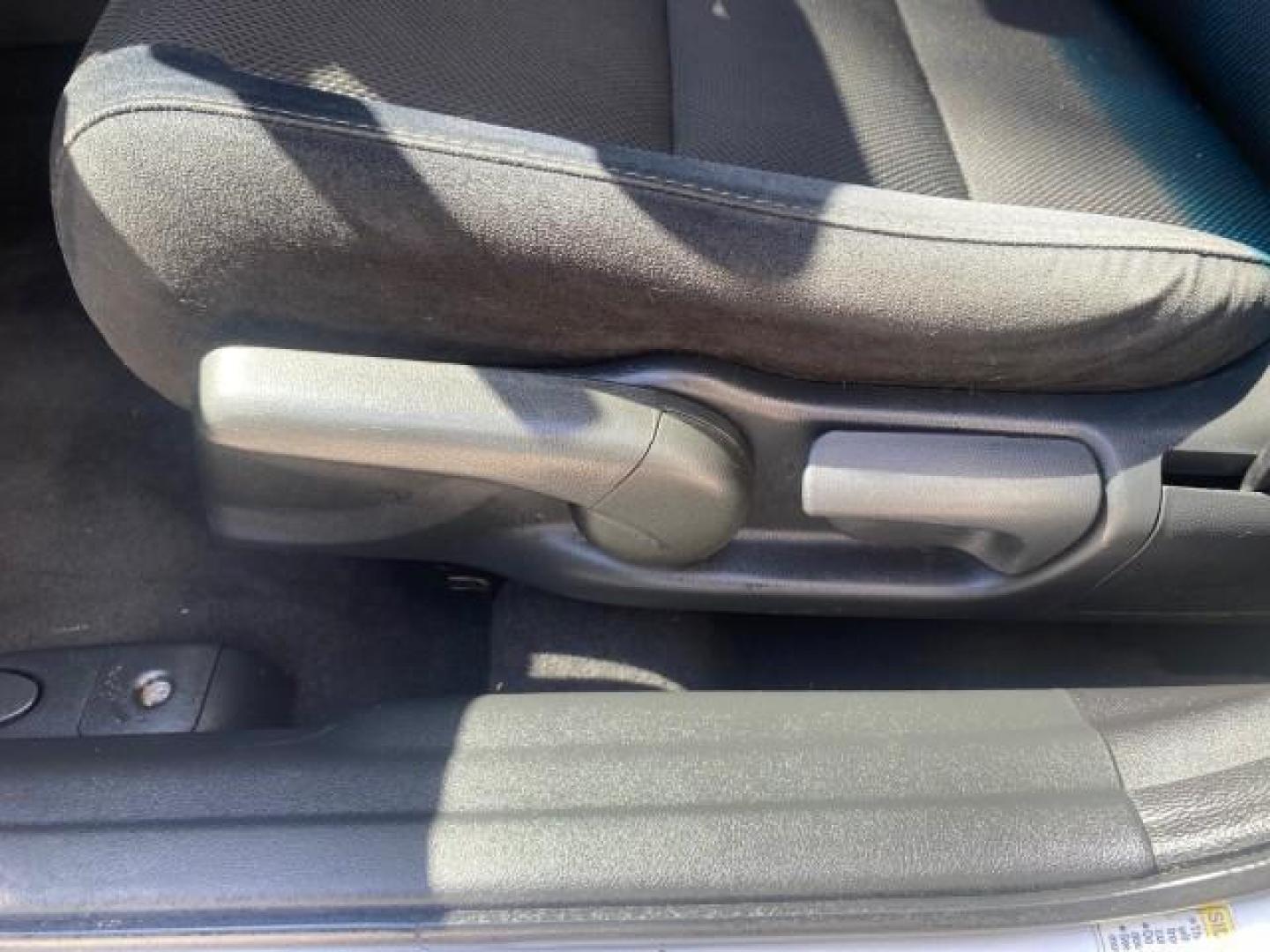 2009 Alabaster Silver Metallic /Black Honda Civic Sdn 1 OWNER FL LOW MILES 36,489 LX-S (2HGFA16609H) with an 1.8L SOHC MPFI 16-Valve i-VTEC I4 Engine engine, Automatic transmission, located at 4701 North Dixie Hwy, Pompano Beach, FL, 33064, (954) 422-2889, 26.240938, -80.123474 - OUR WEBPAGE FLORIDACARS1.COM HAS OVER 100 PHOTOS AND FREE CARFAX LINK 2009 HONDA CIVIC LX-S 36 MPG VIN: 2HGFA16609H342129 2 H G F A 1 6 6 0 9 H 3 4 2 1 2 9 SEDAN 4 DR 1.8L I4 F SOHC 16V GASOLINE FRONT WHEEL DRIVE Top Features Alloy Wheels Cloth Seats Basic Features ABS Brakes Auxiliary Audio Input P - Photo#35