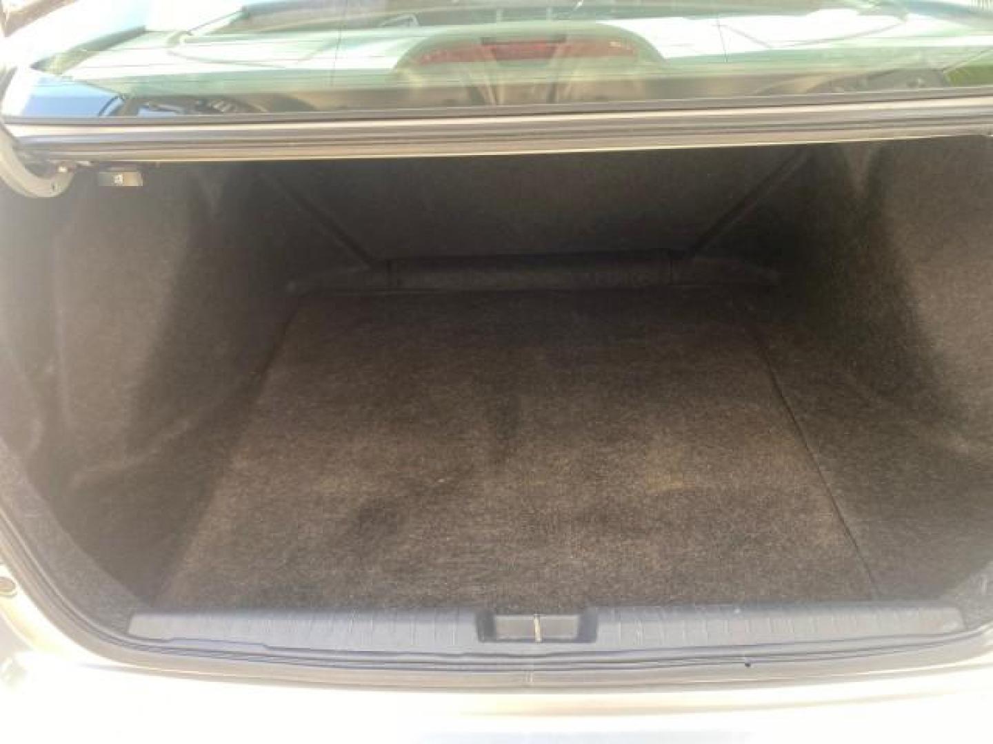 2009 Alabaster Silver Metallic /Black Honda Civic Sdn 1 OWNER FL LOW MILES 36,489 LX-S (2HGFA16609H) with an 1.8L SOHC MPFI 16-Valve i-VTEC I4 Engine engine, Automatic transmission, located at 4701 North Dixie Hwy, Pompano Beach, FL, 33064, (954) 422-2889, 26.240938, -80.123474 - OUR WEBPAGE FLORIDACARS1.COM HAS OVER 100 PHOTOS AND FREE CARFAX LINK 2009 HONDA CIVIC LX-S 36 MPG VIN: 2HGFA16609H342129 2 H G F A 1 6 6 0 9 H 3 4 2 1 2 9 SEDAN 4 DR 1.8L I4 F SOHC 16V GASOLINE FRONT WHEEL DRIVE Top Features Alloy Wheels Cloth Seats Basic Features ABS Brakes Auxiliary Audio Input P - Photo#74