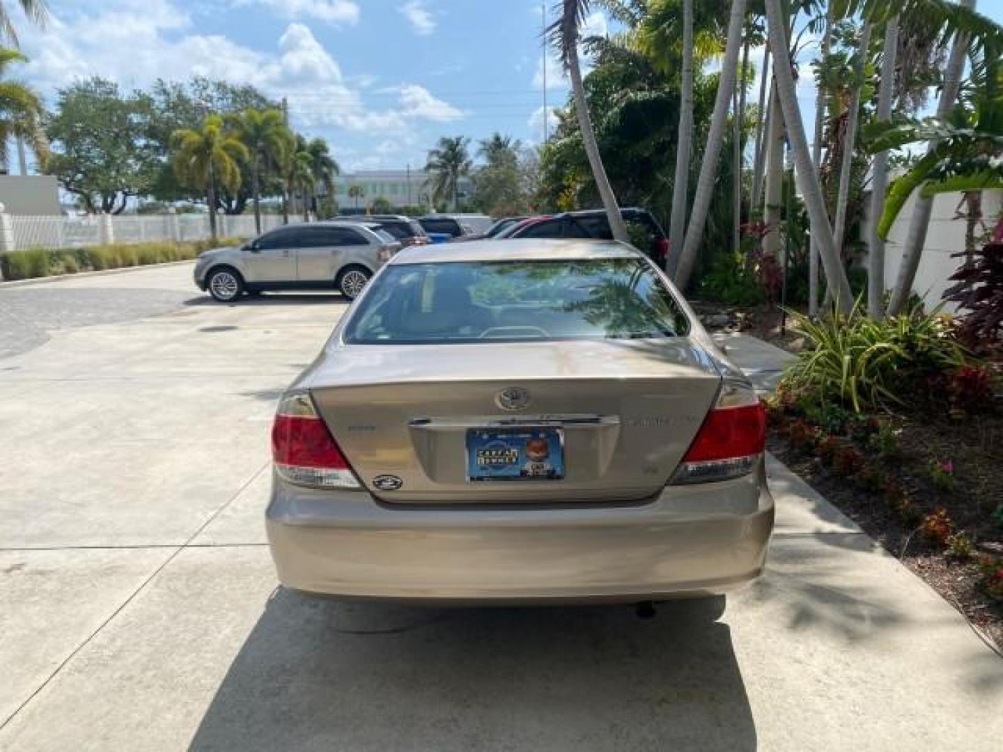 2005 Desert Sand Mica /Taupe Toyota Camry XLE V6 SUNROOF LEATHER (4T1BF30K35U) with an 3.0L DOHC MPFI Vvti 24-Valve V6 Engine engine, Automatic transmission, located at 4701 North Dixie Hwy, Pompano Beach, FL, 33064, (954) 422-2889, 26.240938, -80.123474 - OUR WEBPAGE FLORIDACARS1.COM HAS OVER 100 PHOTOS AND FREE CARFAX LINK 2005 TOYOTA CAMRY LE V6 SUNROOF LEATHER BUCKET SEATS VIN: 4T1BF30K35U597683 4 T 1 B F 3 0 K 3 5 U 5 9 7 6 8 3 SEDAN 4 DR 3.0L V6 F DOHC 24V GASOLINE 28 MPG FRONT WHEEL DRIVE TIRES ARE NEW ! Top Features Alloy Wheels Luxury Package - Photo#6