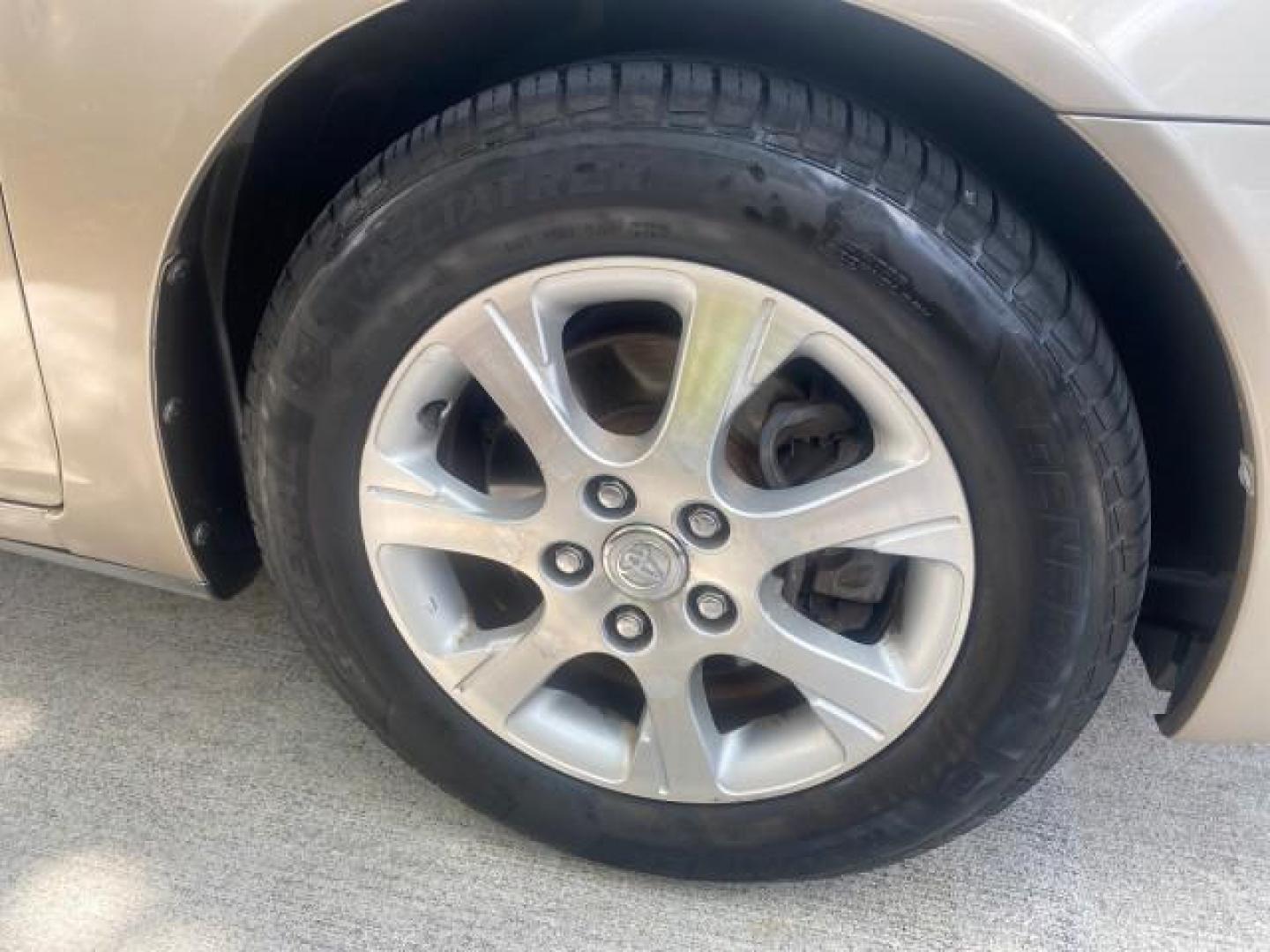 2005 Desert Sand Mica /Taupe Toyota Camry XLE V6 SUNROOF LEATHER (4T1BF30K35U) with an 3.0L DOHC MPFI Vvti 24-Valve V6 Engine engine, Automatic transmission, located at 4701 North Dixie Hwy, Pompano Beach, FL, 33064, (954) 422-2889, 26.240938, -80.123474 - OUR WEBPAGE FLORIDACARS1.COM HAS OVER 100 PHOTOS AND FREE CARFAX LINK 2005 TOYOTA CAMRY LE V6 SUNROOF LEATHER BUCKET SEATS VIN: 4T1BF30K35U597683 4 T 1 B F 3 0 K 3 5 U 5 9 7 6 8 3 SEDAN 4 DR 3.0L V6 F DOHC 24V GASOLINE 28 MPG FRONT WHEEL DRIVE TIRES ARE NEW ! Top Features Alloy Wheels Luxury Package - Photo#98