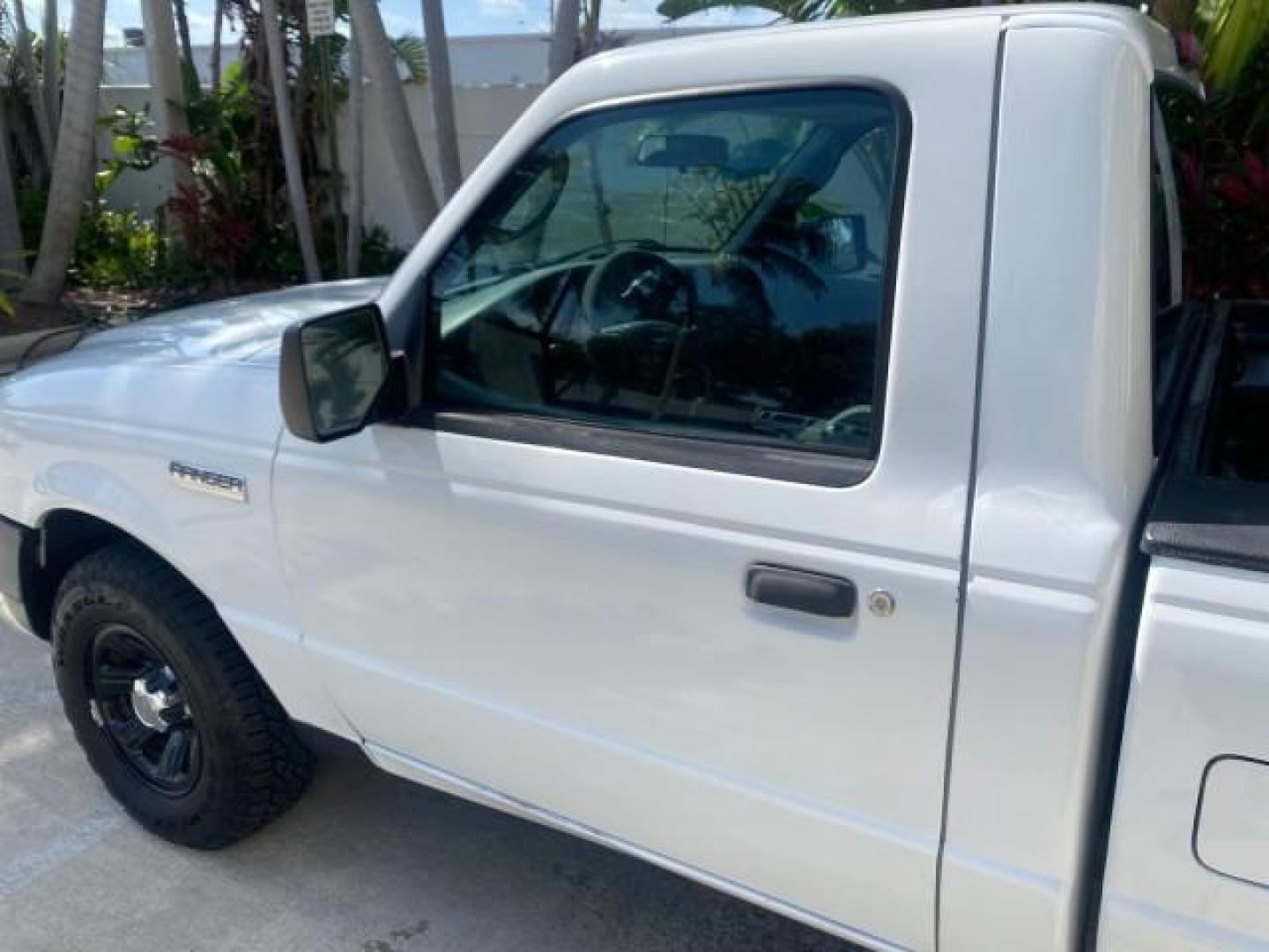 2006 Oxford White /Medium Dk Flint Ford Ranger XL 1 OWNER FLORIDA 4WD (1FTYR11U16P) with an 3.0L OHV V6 Engine engine, Automatic transmission, located at 4701 North Dixie Hwy, Pompano Beach, FL, 33064, (954) 422-2889, 26.240938, -80.123474 - OUR WEBPAGE FLORIDACARS1.COM HAS OVER 100 PHOTOS AND FREE CARFAX LINK 2006 FORD RANGER XL VIN: 1FTYR11U16PA54567 1 F T Y R 1 1 U 1 6 P A 5 4 5 6 7 PICKUP 3.0L V6 F GASOLINE REAR WHEEL DRIVE W/ 4X4 Top Features 4WD/AWD Bed Liner Alloy Wheels Basic Features ABS Brakes Air Conditioning CD Audio AM/FM S - Photo#26