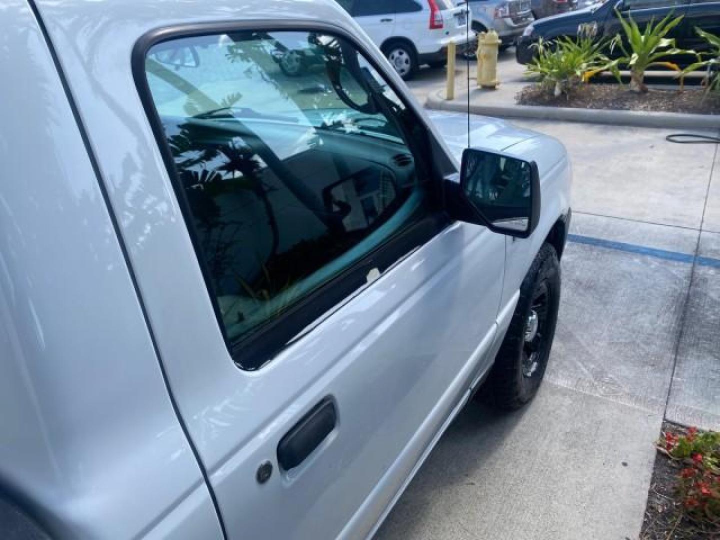 2006 Oxford White /Medium Dk Flint Ford Ranger XL 1 OWNER FLORIDA 4WD (1FTYR11U16P) with an 3.0L OHV V6 Engine engine, Automatic transmission, located at 4701 North Dixie Hwy, Pompano Beach, FL, 33064, (954) 422-2889, 26.240938, -80.123474 - OUR WEBPAGE FLORIDACARS1.COM HAS OVER 100 PHOTOS AND FREE CARFAX LINK 2006 FORD RANGER XL VIN: 1FTYR11U16PA54567 1 F T Y R 1 1 U 1 6 P A 5 4 5 6 7 PICKUP 3.0L V6 F GASOLINE REAR WHEEL DRIVE W/ 4X4 Top Features 4WD/AWD Bed Liner Alloy Wheels Basic Features ABS Brakes Air Conditioning CD Audio AM/FM S - Photo#90