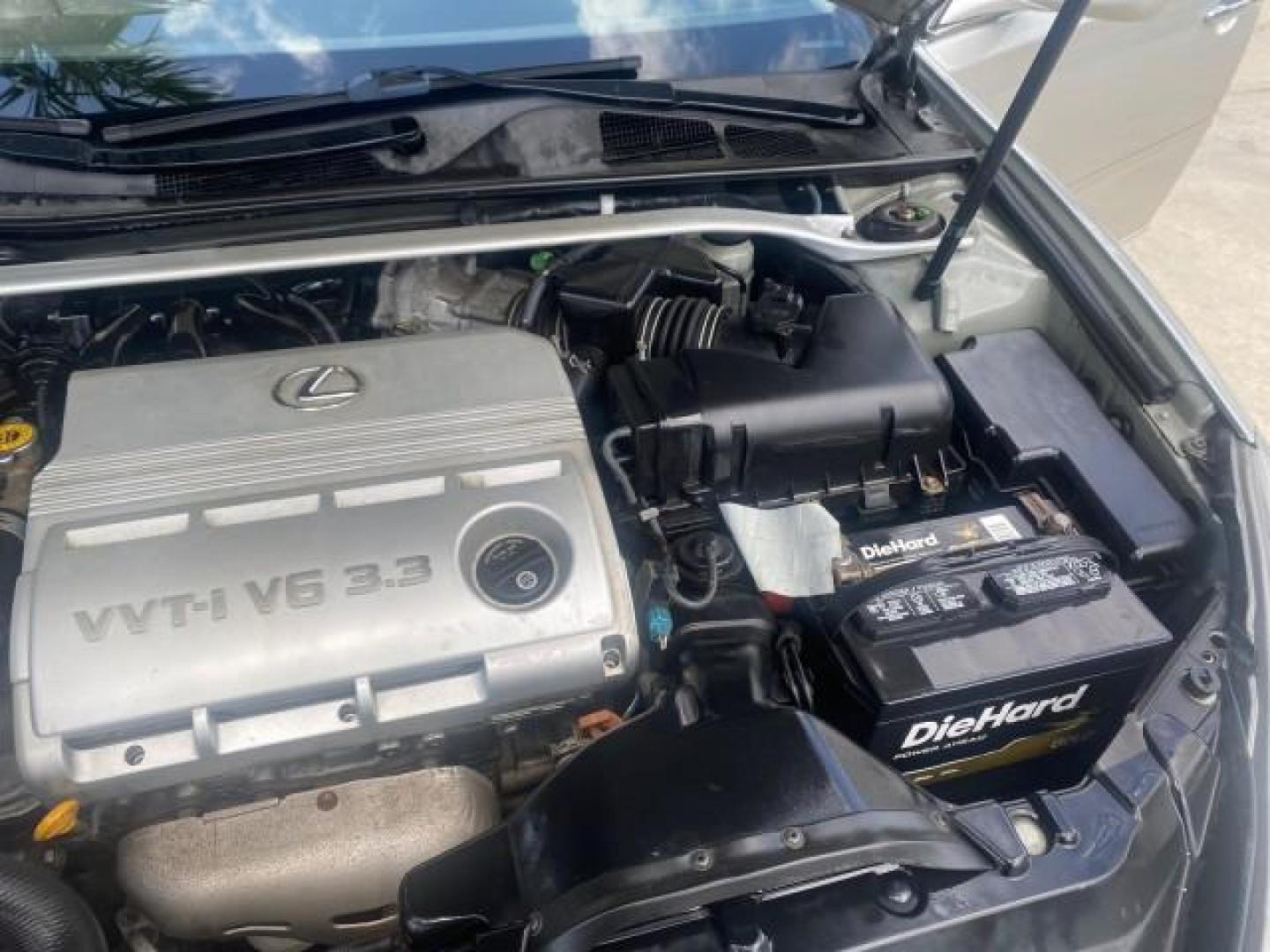 2004 Alabaster Metallic /Light Charcoal Lexus ES 330 1 OWNER FL LOW MILES 51,802 (JTHBA30G240) with an 3.3L DOHC EFI 24-Valve V6 Engine engine, Automatic transmission, located at 4701 North Dixie Hwy, Pompano Beach, FL, 33064, (954) 422-2889, 26.240938, -80.123474 - OUR WEBPAGE FLORIDACARS1.COM HAS OVER 100 PHOTOS AND FREE CARFAX LINK 2004 LEXUS ES 330 VIN: JTHBA30G240002762 J T H B A 3 0 G 2 4 0 0 0 2 7 6 2 SEDAN 4 DR 3.3L V6 F 24V GASOLINE 29 MPG FRONT WHEEL DRIVE Top Features Alloy Wheels Leather Seats Memory Seat(s) Sunroof(s) Basic Features ABS Brakes CD A - Photo#25