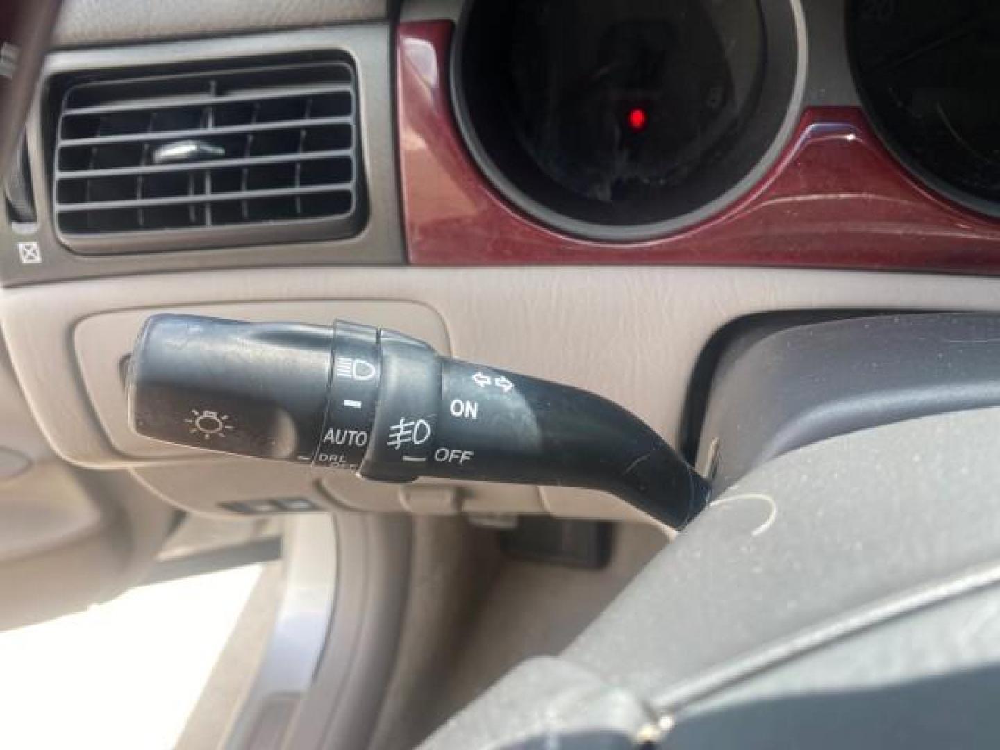 2004 Alabaster Metallic /Light Charcoal Lexus ES 330 1 OWNER FL LOW MILES 51,802 (JTHBA30G240) with an 3.3L DOHC EFI 24-Valve V6 Engine engine, Automatic transmission, located at 4701 North Dixie Hwy, Pompano Beach, FL, 33064, (954) 422-2889, 26.240938, -80.123474 - OUR WEBPAGE FLORIDACARS1.COM HAS OVER 100 PHOTOS AND FREE CARFAX LINK 2004 LEXUS ES 330 VIN: JTHBA30G240002762 J T H B A 3 0 G 2 4 0 0 0 2 7 6 2 SEDAN 4 DR 3.3L V6 F 24V GASOLINE 29 MPG FRONT WHEEL DRIVE Top Features Alloy Wheels Leather Seats Memory Seat(s) Sunroof(s) Basic Features ABS Brakes CD A - Photo#39