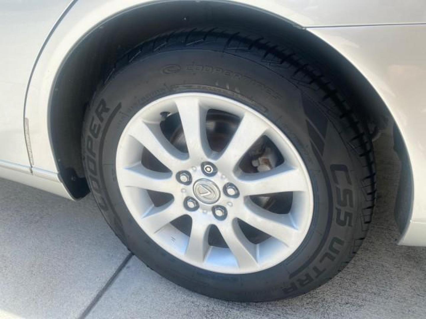 2004 Alabaster Metallic /Light Charcoal Lexus ES 330 1 OWNER FL LOW MILES 51,802 (JTHBA30G240) with an 3.3L DOHC EFI 24-Valve V6 Engine engine, Automatic transmission, located at 4701 North Dixie Hwy, Pompano Beach, FL, 33064, (954) 422-2889, 26.240938, -80.123474 - OUR WEBPAGE FLORIDACARS1.COM HAS OVER 100 PHOTOS AND FREE CARFAX LINK 2004 LEXUS ES 330 VIN: JTHBA30G240002762 J T H B A 3 0 G 2 4 0 0 0 2 7 6 2 SEDAN 4 DR 3.3L V6 F 24V GASOLINE 29 MPG FRONT WHEEL DRIVE Top Features Alloy Wheels Leather Seats Memory Seat(s) Sunroof(s) Basic Features ABS Brakes CD A - Photo#68