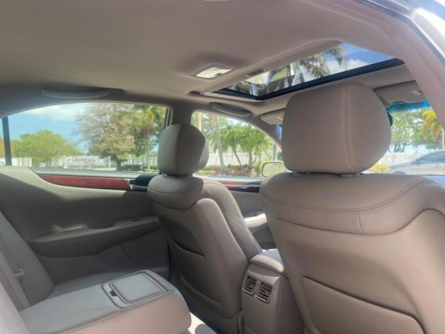 2004 Alabaster Metallic /Light Charcoal Lexus ES 330 1 OWNER FL LOW MILES 51,802 (JTHBA30G240) with an 3.3L DOHC EFI 24-Valve V6 Engine engine, Automatic transmission, located at 4701 North Dixie Hwy, Pompano Beach, FL, 33064, (954) 422-2889, 26.240938, -80.123474 - OUR WEBPAGE FLORIDACARS1.COM HAS OVER 100 PHOTOS AND FREE CARFAX LINK 2004 LEXUS ES 330 VIN: JTHBA30G240002762 J T H B A 3 0 G 2 4 0 0 0 2 7 6 2 SEDAN 4 DR 3.3L V6 F 24V GASOLINE 29 MPG FRONT WHEEL DRIVE Top Features Alloy Wheels Leather Seats Memory Seat(s) Sunroof(s) Basic Features ABS Brakes CD A - Photo#84