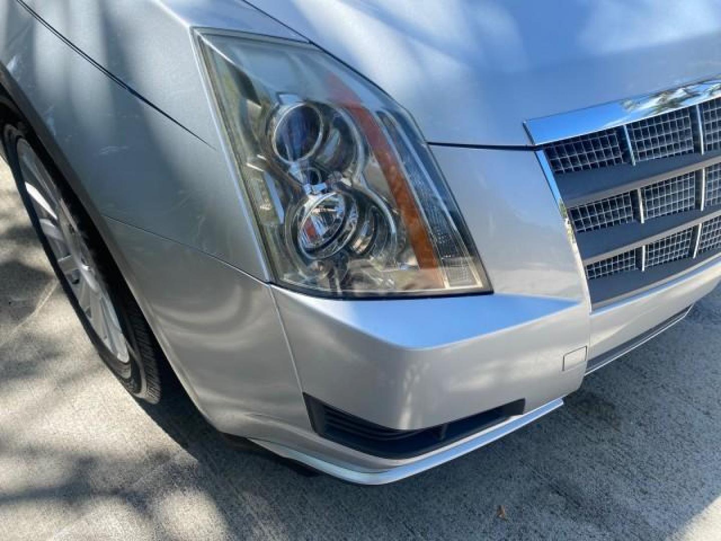 2010 Radiant Silver /Light Titanium/Ebony Cadillac CTS Sedan FLORIDA LOW MILES 50,874 (1G6DA5EG3A0) with an 3.0L V6 SIDI DOHC VVT Engine engine, Automatic transmission, located at 4701 North Dixie Hwy, Pompano Beach, FL, 33064, (954) 422-2889, 26.240938, -80.123474 - OUR WEBPAGE FLORIDACARS1.COM HAS OVER 100 PHOTOS AND FREE CARFAX LINK 2010 CADILLAC CTS 3.0L V6 VIN: 1G6DA5EG3A0134555 1 G 6 D A 5 E G 3 A 0 1 3 4 5 5 5 SEDAN 4 DR 3.0L V6 F DOHC 24V GASOLINE REAR WHEEL DRIVE Top Features Alloy Wheels Basic Features ABS Brakes Overhead Airbags Power Windows Smart Ke - Photo#98