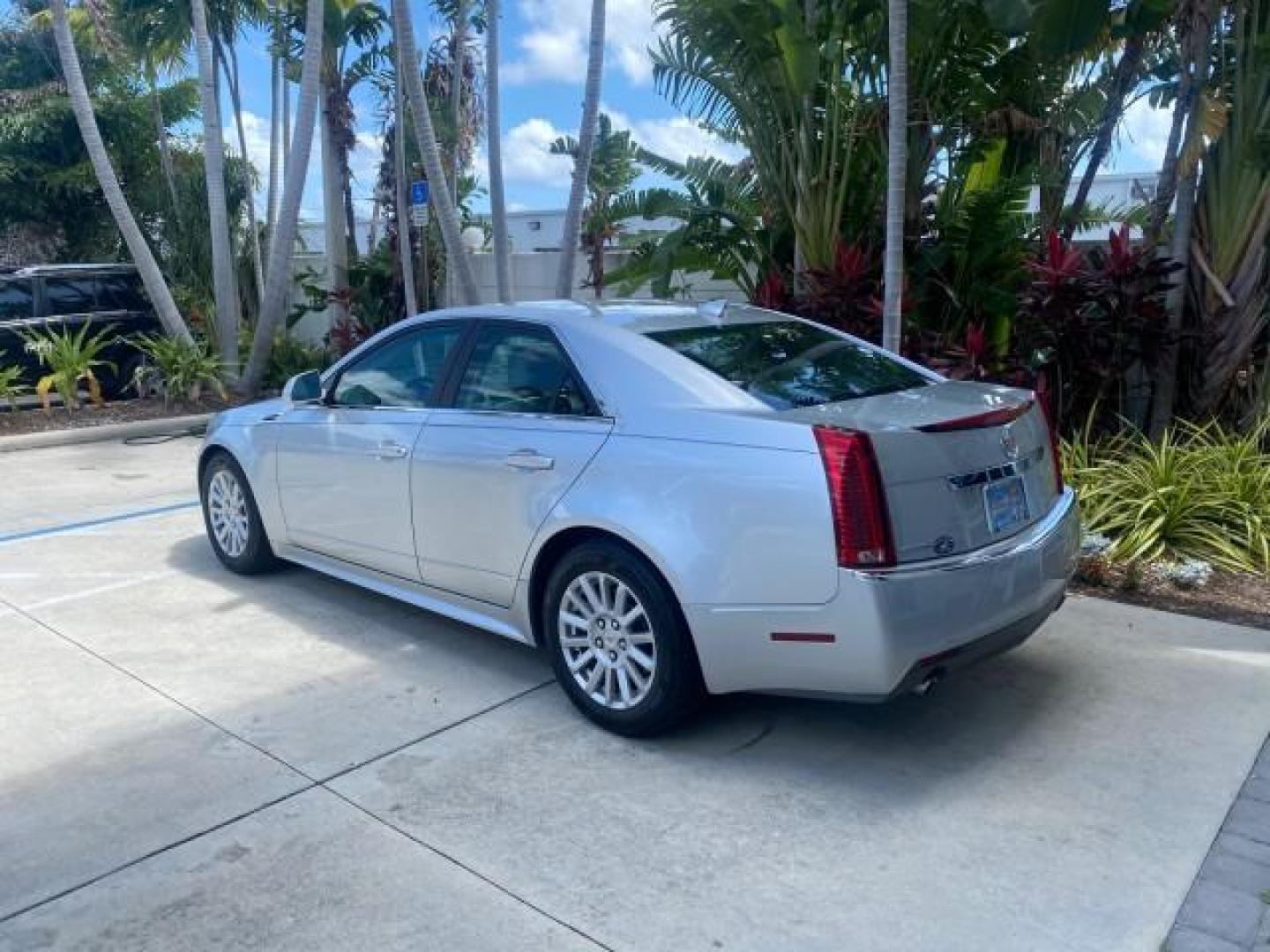 2010 Radiant Silver /Light Titanium/Ebony Cadillac CTS Sedan FLORIDA LOW MILES 50,874 (1G6DA5EG3A0) with an 3.0L V6 SIDI DOHC VVT Engine engine, Automatic transmission, located at 4701 North Dixie Hwy, Pompano Beach, FL, 33064, (954) 422-2889, 26.240938, -80.123474 - OUR WEBPAGE FLORIDACARS1.COM HAS OVER 100 PHOTOS AND FREE CARFAX LINK 2010 CADILLAC CTS 3.0L V6 VIN: 1G6DA5EG3A0134555 1 G 6 D A 5 E G 3 A 0 1 3 4 5 5 5 SEDAN 4 DR 3.0L V6 F DOHC 24V GASOLINE REAR WHEEL DRIVE Top Features Alloy Wheels Basic Features ABS Brakes Overhead Airbags Power Windows Smart Ke - Photo#5