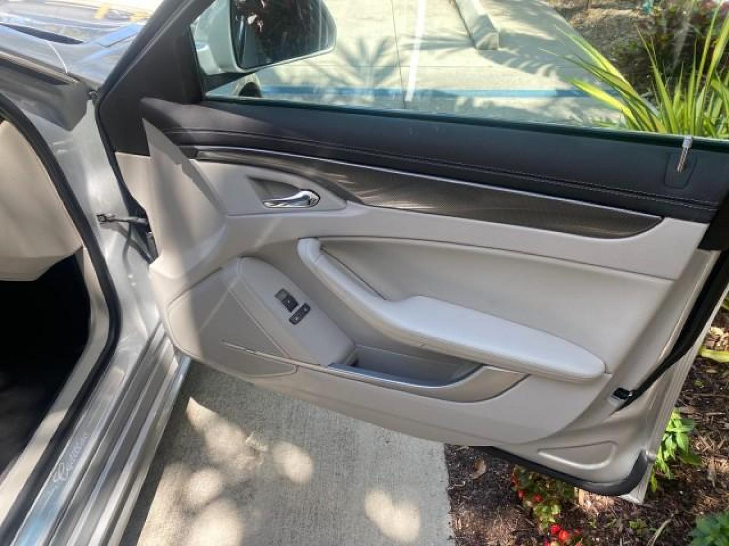 2010 Radiant Silver /Light Titanium/Ebony Cadillac CTS Sedan FLORIDA LOW MILES 50,874 (1G6DA5EG3A0) with an 3.0L V6 SIDI DOHC VVT Engine engine, Automatic transmission, located at 4701 North Dixie Hwy, Pompano Beach, FL, 33064, (954) 422-2889, 26.240938, -80.123474 - OUR WEBPAGE FLORIDACARS1.COM HAS OVER 100 PHOTOS AND FREE CARFAX LINK 2010 CADILLAC CTS 3.0L V6 VIN: 1G6DA5EG3A0134555 1 G 6 D A 5 E G 3 A 0 1 3 4 5 5 5 SEDAN 4 DR 3.0L V6 F DOHC 24V GASOLINE REAR WHEEL DRIVE Top Features Alloy Wheels Basic Features ABS Brakes Overhead Airbags Power Windows Smart Ke - Photo#85