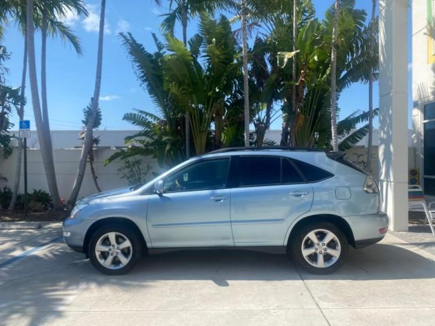 2004 Breakwater Blue Metallic /Light Gray Lexus RX 330 Leather Sunroof CD Cruise Alloy Wheels (2T2GA31U74C) with an 3.3L DOHC MPI 24-Valve V6 Engine engine, Automatic transmission, located at 4701 North Dixie Hwy, Pompano Beach, FL, 33064, (954) 422-2889, 26.240938, -80.123474 - OUR WEBPAGE FLORIDACARS1.COM HAS OVER 100 PHOTOS AND FREE CARFAX LINK 2004 LEXUS RX 330 VIN: 2T2GA31U74C017089 2 T 2 G A 3 1 U 7 4 C 0 1 7 0 8 9 4 DOOR WAGON/SPORT UTILITY 3.3L V6 F 24V GASOLINE FRONT WHEEL DRIVE Highlighted Features Power Sunroof Power Windows Leather Seats 6 Disc CD Changer Alloy - Photo#4