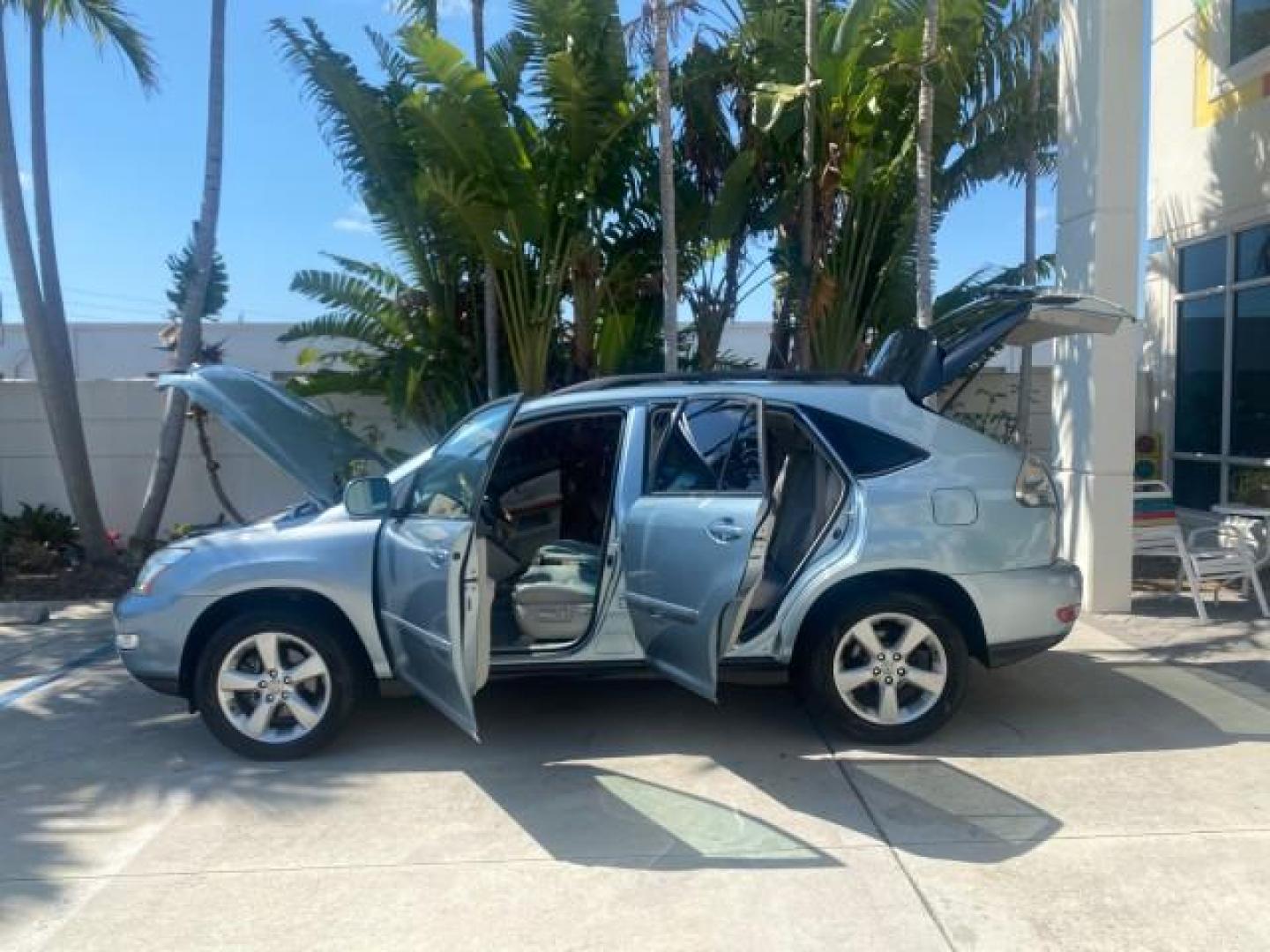 2004 Breakwater Blue Metallic /Light Gray Lexus RX 330 Leather Sunroof CD Cruise Alloy Wheels (2T2GA31U74C) with an 3.3L DOHC MPI 24-Valve V6 Engine engine, Automatic transmission, located at 4701 North Dixie Hwy, Pompano Beach, FL, 33064, (954) 422-2889, 26.240938, -80.123474 - OUR WEBPAGE FLORIDACARS1.COM HAS OVER 100 PHOTOS AND FREE CARFAX LINK 2004 LEXUS RX 330 VIN: 2T2GA31U74C017089 2 T 2 G A 3 1 U 7 4 C 0 1 7 0 8 9 4 DOOR WAGON/SPORT UTILITY 3.3L V6 F 24V GASOLINE FRONT WHEEL DRIVE Highlighted Features Power Sunroof Power Windows Leather Seats 6 Disc CD Changer Alloy - Photo#8