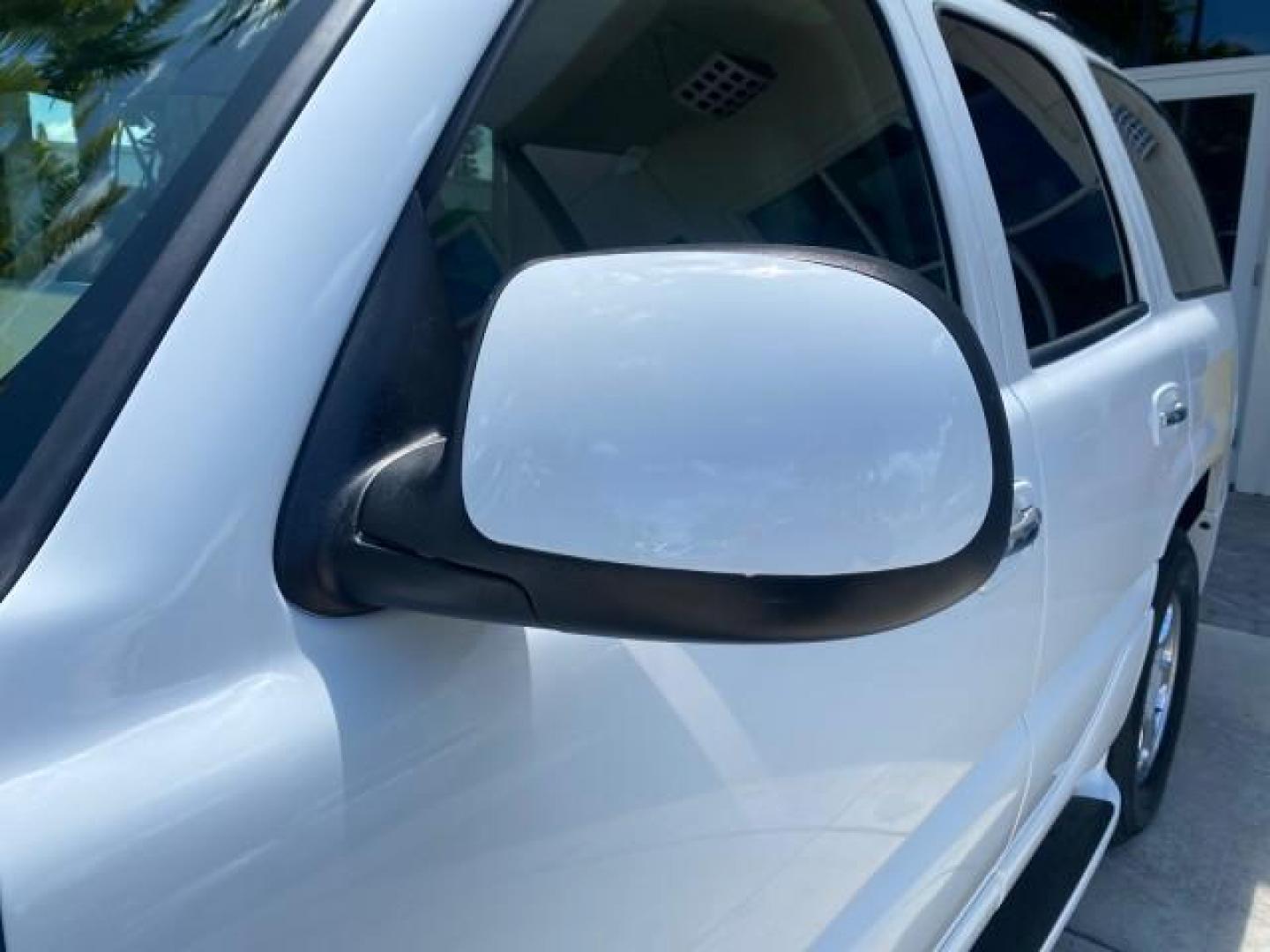 2003 Summit White /Sandstone GMC Yukon Denali 4WD 1 OWNER LOW MILES 65,248 (1GKEK63U03J) with an 6.0L Vortec 6000 V8 SFI Engine engine, Automatic transmission, located at 4701 North Dixie Hwy, Pompano Beach, FL, 33064, (954) 422-2889, 26.240938, -80.123474 - OUR WEBPAGE FLORIDACARS1.COM HAS OVER 100 PHOTOS AND FREE CARFAX LINK 2003 GMC YUKON DENALI 4WD $ 53,090 NEW! VIN: 1GKEK63U03J327650 1 G K E K 6 3 U 0 3 J 3 2 7 6 5 0 4 DOOR WAGON/SPORT UTILITY 6.0L V8 F GASOLINE ALL WHEEL DRIVE Top Features 4WD/AWD Rear Air Conditioning Alloy Wheels Rear Entertainm - Photo#29