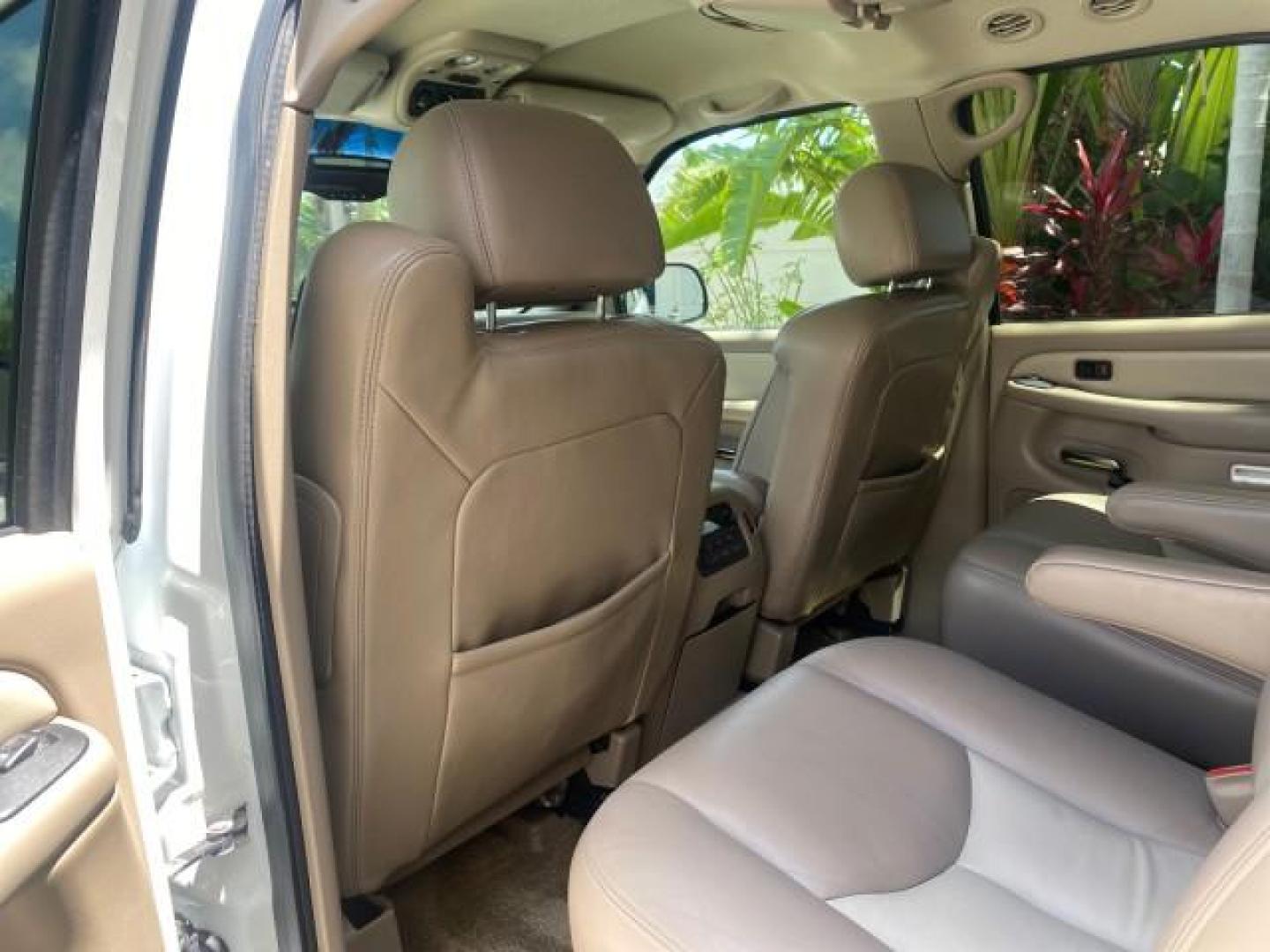 2003 Summit White /Sandstone GMC Yukon Denali 4WD 1 OWNER LOW MILES 65,248 (1GKEK63U03J) with an 6.0L Vortec 6000 V8 SFI Engine engine, Automatic transmission, located at 4701 North Dixie Hwy, Pompano Beach, FL, 33064, (954) 422-2889, 26.240938, -80.123474 - OUR WEBPAGE FLORIDACARS1.COM HAS OVER 100 PHOTOS AND FREE CARFAX LINK 2003 GMC YUKON DENALI 4WD $ 53,090 NEW! VIN: 1GKEK63U03J327650 1 G K E K 6 3 U 0 3 J 3 2 7 6 5 0 4 DOOR WAGON/SPORT UTILITY 6.0L V8 F GASOLINE ALL WHEEL DRIVE Top Features 4WD/AWD Rear Air Conditioning Alloy Wheels Rear Entertainm - Photo#64