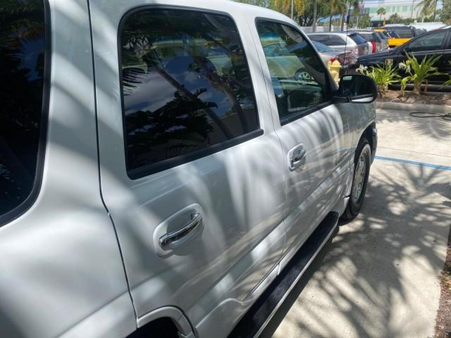 2003 Summit White /Sandstone GMC Yukon Denali 4WD 1 OWNER LOW MILES 65,248 (1GKEK63U03J) with an 6.0L Vortec 6000 V8 SFI Engine engine, Automatic transmission, located at 4701 North Dixie Hwy, Pompano Beach, FL, 33064, (954) 422-2889, 26.240938, -80.123474 - OUR WEBPAGE FLORIDACARS1.COM HAS OVER 100 PHOTOS AND FREE CARFAX LINK 2003 GMC YUKON DENALI 4WD $ 53,090 NEW! VIN: 1GKEK63U03J327650 1 G K E K 6 3 U 0 3 J 3 2 7 6 5 0 4 DOOR WAGON/SPORT UTILITY 6.0L V8 F GASOLINE ALL WHEEL DRIVE Top Features 4WD/AWD Rear Air Conditioning Alloy Wheels Rear Entertainm - Photo#89