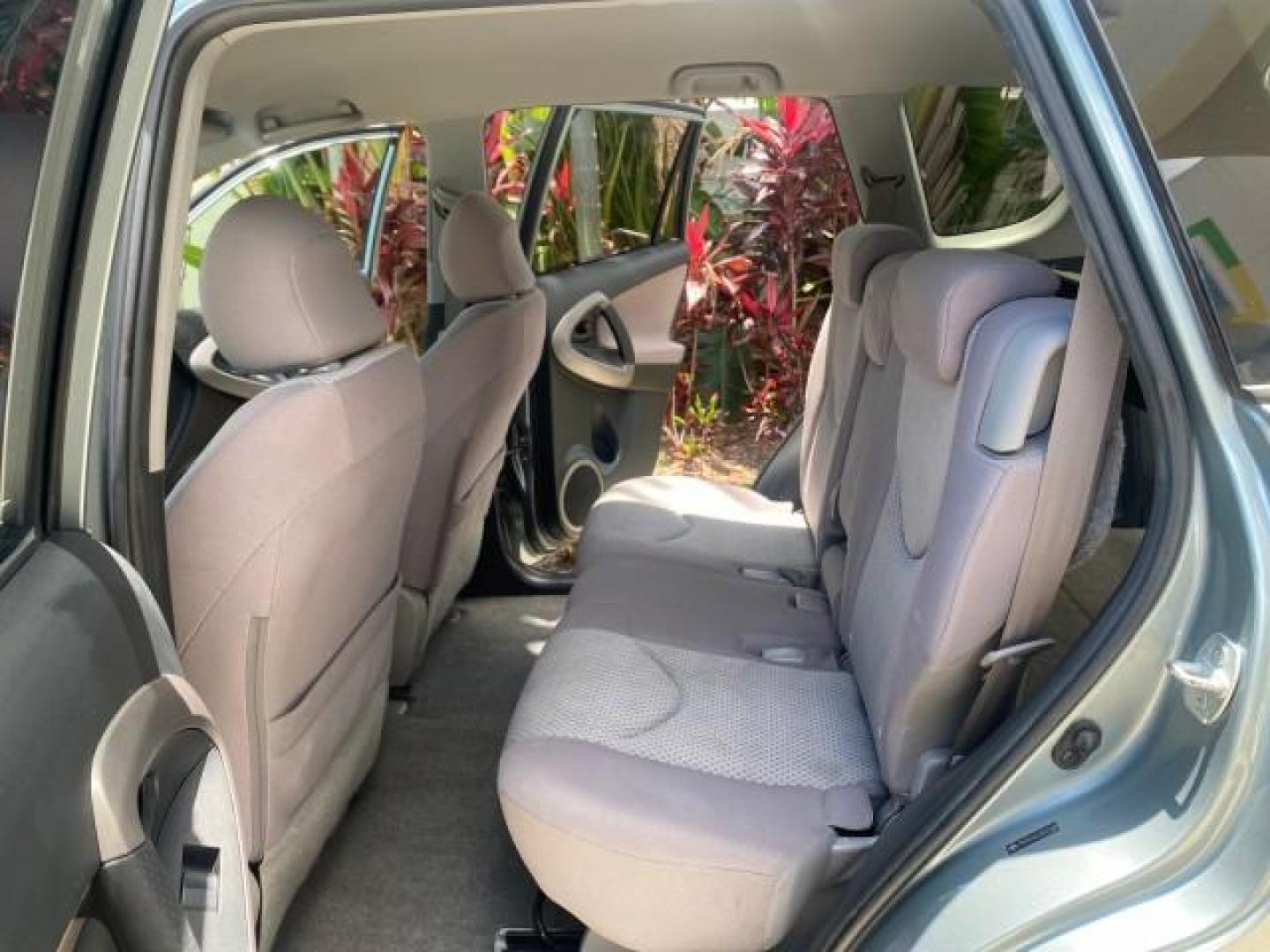 2006 Light Green Metallic /Ash Toyota RAV4 1 OWNER FLORIDA LOW MILES 74,672 (JTMZD33VX65) with an 2.4L DOHC SFI 16-Valve VVT-i 4-Cyl Engine engine, Automatic transmission, located at 4701 North Dixie Hwy, Pompano Beach, FL, 33064, (954) 422-2889, 26.240938, -80.123474 - OUR WEBPAGE FLORIDACARS1.COM HAS OVER 100 PHOTOS AND FREE CARFAX LINK 2006 TOYOTA RAV4 VIN: JTMZD33VX65027688 J T M Z D 3 3 V X 6 5 0 2 7 6 8 8 4 DOOR WAGON/SPORT UTILITY 2.4L I4 F DOHC 16V 30 MPG GASOLINE FRONT WHEEL DRIVE Top Features Cloth Seats Basic Features ABS Brakes Auxiliary Audio Input Pow - Photo#14