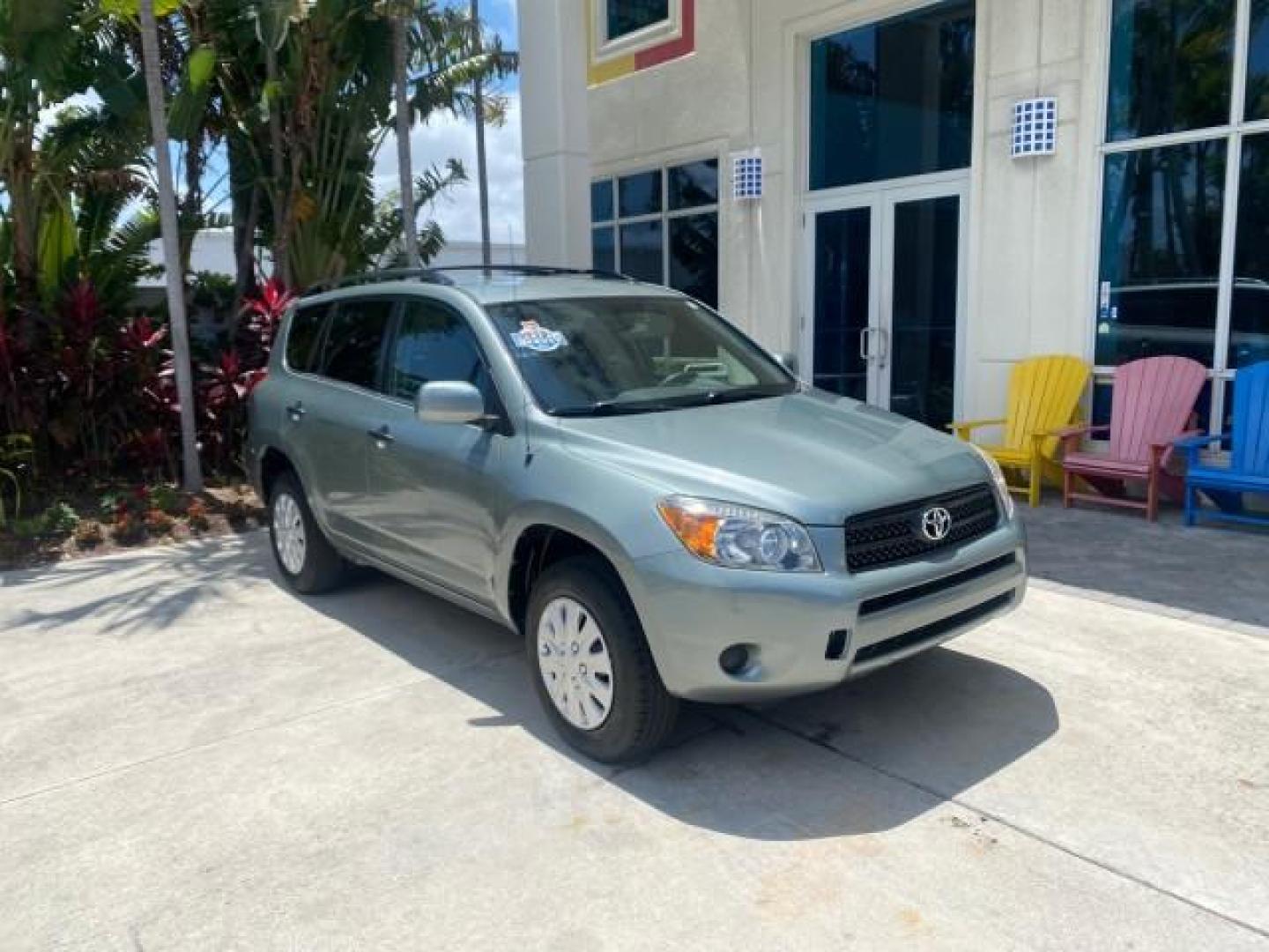 2006 Light Green Metallic /Ash Toyota RAV4 1 OWNER FLORIDA LOW MILES 74,672 (JTMZD33VX65) with an 2.4L DOHC SFI 16-Valve VVT-i 4-Cyl Engine engine, Automatic transmission, located at 4701 North Dixie Hwy, Pompano Beach, FL, 33064, (954) 422-2889, 26.240938, -80.123474 - OUR WEBPAGE FLORIDACARS1.COM HAS OVER 100 PHOTOS AND FREE CARFAX LINK 2006 TOYOTA RAV4 VIN: JTMZD33VX65027688 J T M Z D 3 3 V X 6 5 0 2 7 6 8 8 4 DOOR WAGON/SPORT UTILITY 2.4L I4 F DOHC 16V 30 MPG GASOLINE FRONT WHEEL DRIVE Top Features Cloth Seats Basic Features ABS Brakes Auxiliary Audio Input Pow - Photo#1