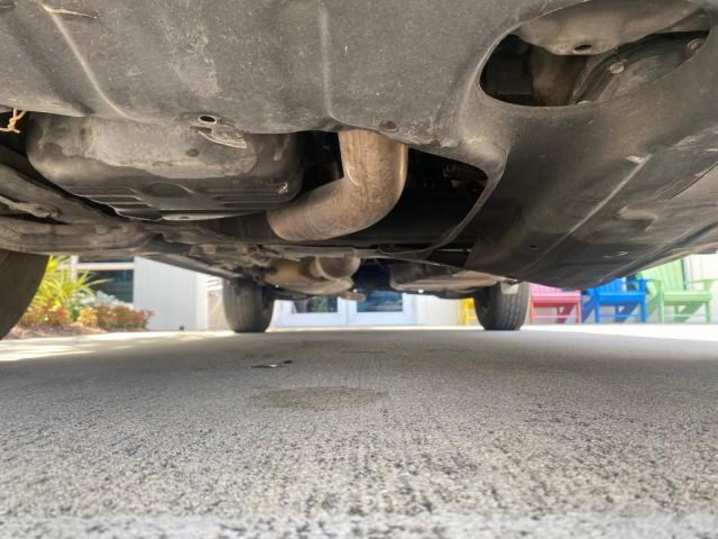 2006 Light Green Metallic /Ash Toyota RAV4 1 OWNER FLORIDA LOW MILES 74,672 (JTMZD33VX65) with an 2.4L DOHC SFI 16-Valve VVT-i 4-Cyl Engine engine, Automatic transmission, located at 4701 North Dixie Hwy, Pompano Beach, FL, 33064, (954) 422-2889, 26.240938, -80.123474 - OUR WEBPAGE FLORIDACARS1.COM HAS OVER 100 PHOTOS AND FREE CARFAX LINK 2006 TOYOTA RAV4 VIN: JTMZD33VX65027688 J T M Z D 3 3 V X 6 5 0 2 7 6 8 8 4 DOOR WAGON/SPORT UTILITY 2.4L I4 F DOHC 16V 30 MPG GASOLINE FRONT WHEEL DRIVE Top Features Cloth Seats Basic Features ABS Brakes Auxiliary Audio Input Pow - Photo#21
