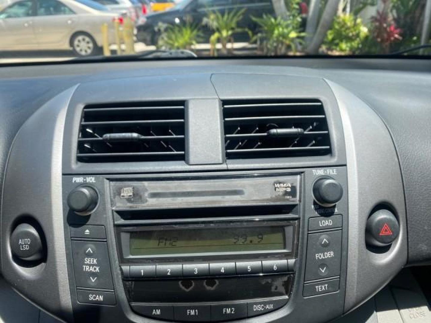 2006 Light Green Metallic /Ash Toyota RAV4 1 OWNER FLORIDA LOW MILES 74,672 (JTMZD33VX65) with an 2.4L DOHC SFI 16-Valve VVT-i 4-Cyl Engine engine, Automatic transmission, located at 4701 North Dixie Hwy, Pompano Beach, FL, 33064, (954) 422-2889, 26.240938, -80.123474 - OUR WEBPAGE FLORIDACARS1.COM HAS OVER 100 PHOTOS AND FREE CARFAX LINK 2006 TOYOTA RAV4 VIN: JTMZD33VX65027688 J T M Z D 3 3 V X 6 5 0 2 7 6 8 8 4 DOOR WAGON/SPORT UTILITY 2.4L I4 F DOHC 16V 30 MPG GASOLINE FRONT WHEEL DRIVE Top Features Cloth Seats Basic Features ABS Brakes Auxiliary Audio Input Pow - Photo#38