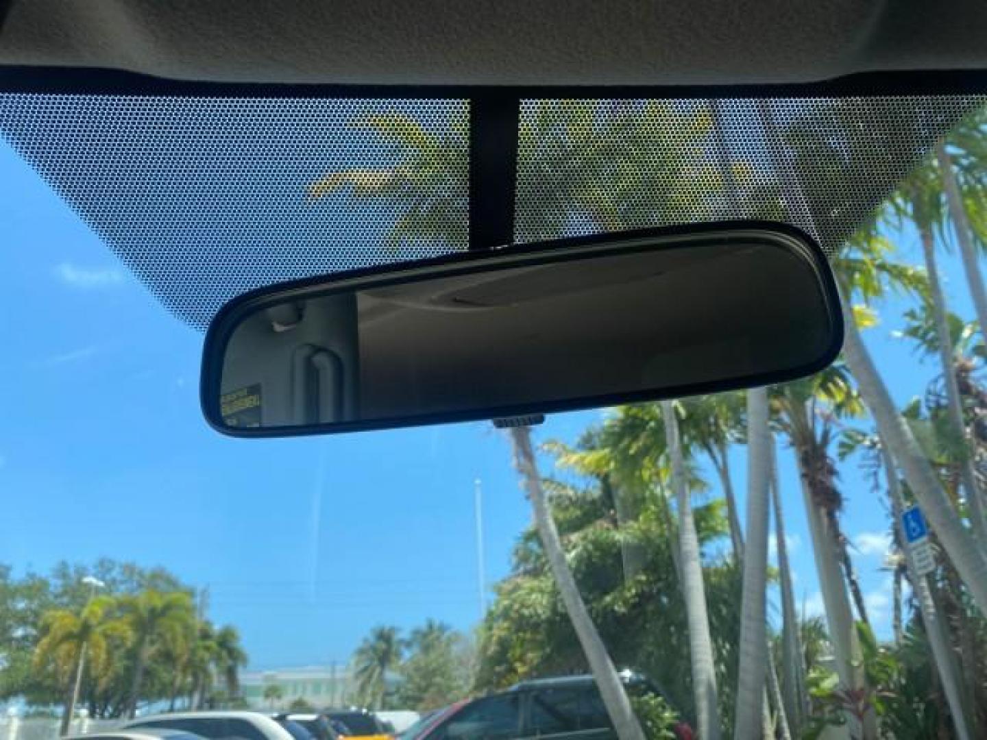 2006 Light Green Metallic /Ash Toyota RAV4 1 OWNER FLORIDA LOW MILES 74,672 (JTMZD33VX65) with an 2.4L DOHC SFI 16-Valve VVT-i 4-Cyl Engine engine, Automatic transmission, located at 4701 North Dixie Hwy, Pompano Beach, FL, 33064, (954) 422-2889, 26.240938, -80.123474 - OUR WEBPAGE FLORIDACARS1.COM HAS OVER 100 PHOTOS AND FREE CARFAX LINK 2006 TOYOTA RAV4 VIN: JTMZD33VX65027688 J T M Z D 3 3 V X 6 5 0 2 7 6 8 8 4 DOOR WAGON/SPORT UTILITY 2.4L I4 F DOHC 16V 30 MPG GASOLINE FRONT WHEEL DRIVE Top Features Cloth Seats Basic Features ABS Brakes Auxiliary Audio Input Pow - Photo#43