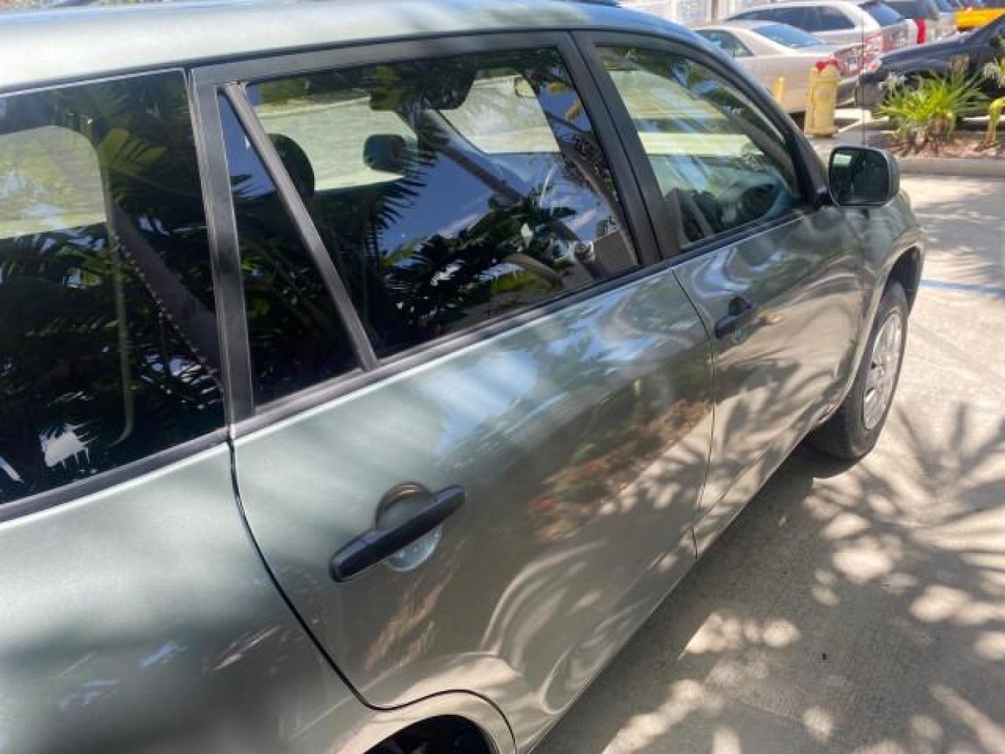 2006 Light Green Metallic /Ash Toyota RAV4 1 OWNER FLORIDA LOW MILES 74,672 (JTMZD33VX65) with an 2.4L DOHC SFI 16-Valve VVT-i 4-Cyl Engine engine, Automatic transmission, located at 4701 North Dixie Hwy, Pompano Beach, FL, 33064, (954) 422-2889, 26.240938, -80.123474 - OUR WEBPAGE FLORIDACARS1.COM HAS OVER 100 PHOTOS AND FREE CARFAX LINK 2006 TOYOTA RAV4 VIN: JTMZD33VX65027688 J T M Z D 3 3 V X 6 5 0 2 7 6 8 8 4 DOOR WAGON/SPORT UTILITY 2.4L I4 F DOHC 16V 30 MPG GASOLINE FRONT WHEEL DRIVE Top Features Cloth Seats Basic Features ABS Brakes Auxiliary Audio Input Pow - Photo#75