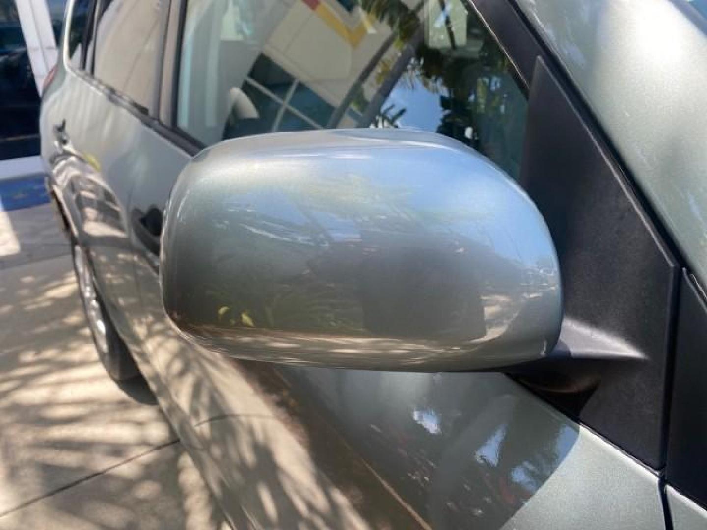 2006 Light Green Metallic /Ash Toyota RAV4 1 OWNER FLORIDA LOW MILES 74,672 (JTMZD33VX65) with an 2.4L DOHC SFI 16-Valve VVT-i 4-Cyl Engine engine, Automatic transmission, located at 4701 North Dixie Hwy, Pompano Beach, FL, 33064, (954) 422-2889, 26.240938, -80.123474 - OUR WEBPAGE FLORIDACARS1.COM HAS OVER 100 PHOTOS AND FREE CARFAX LINK 2006 TOYOTA RAV4 VIN: JTMZD33VX65027688 J T M Z D 3 3 V X 6 5 0 2 7 6 8 8 4 DOOR WAGON/SPORT UTILITY 2.4L I4 F DOHC 16V 30 MPG GASOLINE FRONT WHEEL DRIVE Top Features Cloth Seats Basic Features ABS Brakes Auxiliary Audio Input Pow - Photo#91